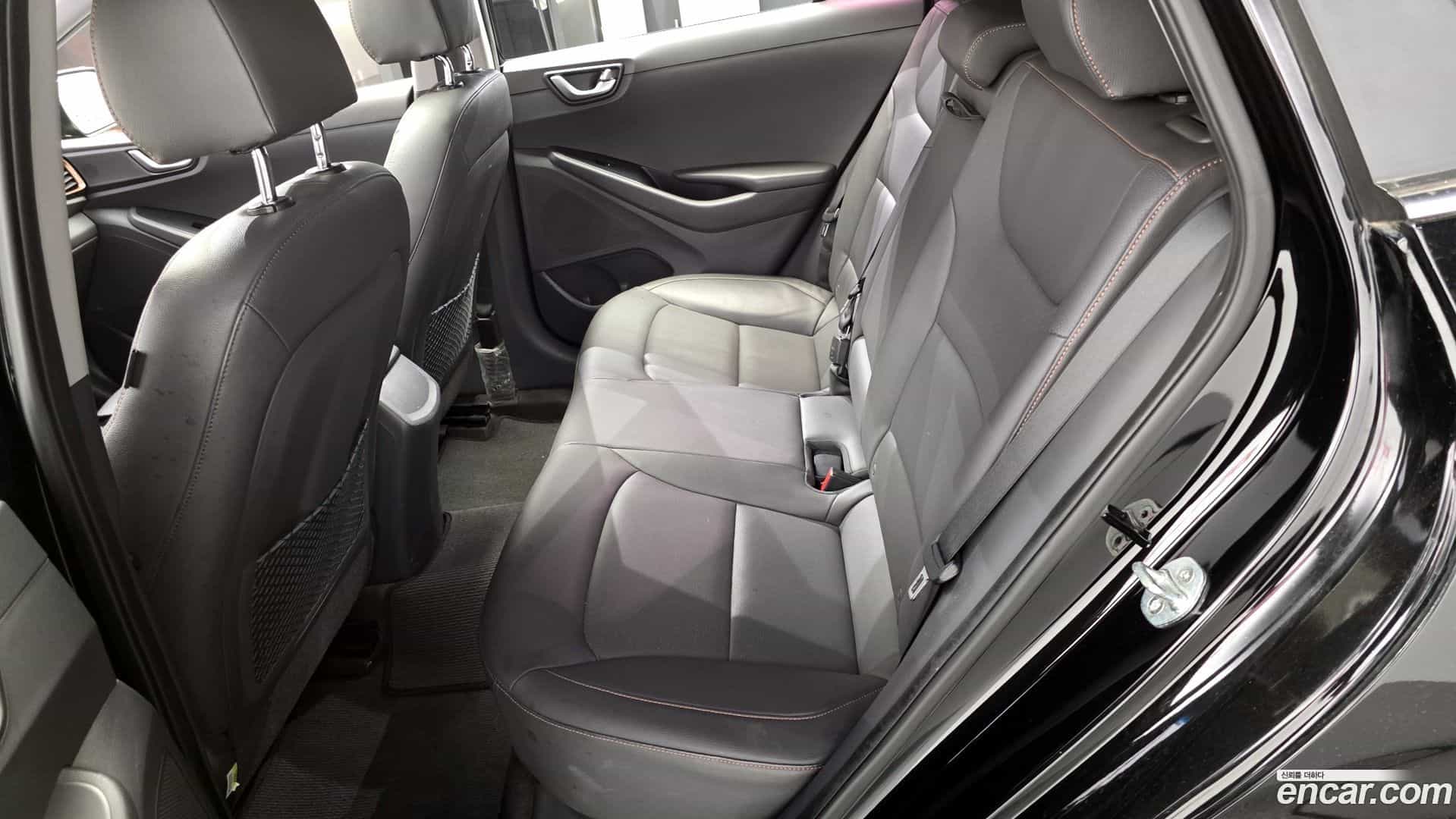 Ioniq Hyundai 2017.11-OPTION-015