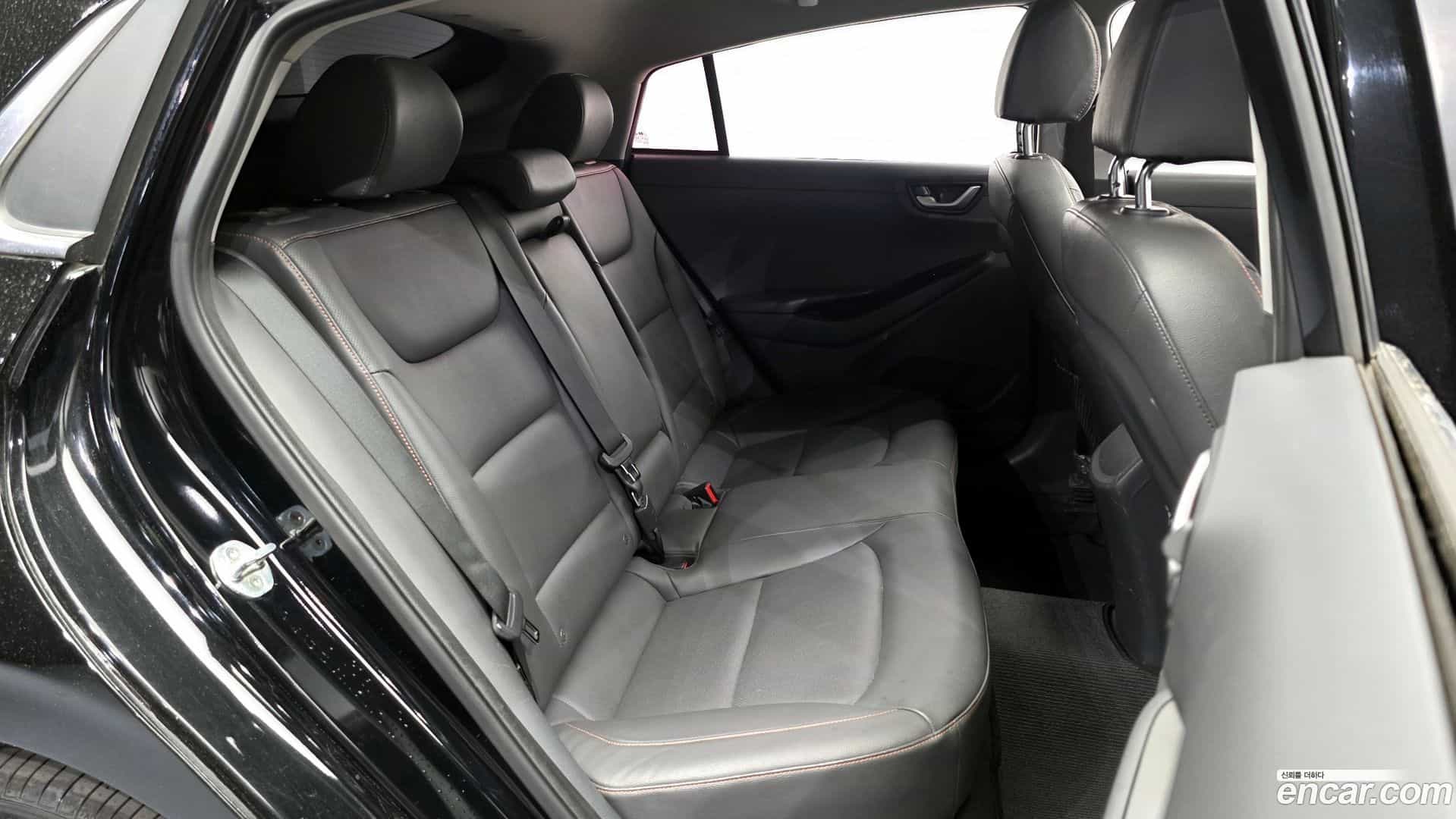 Ioniq Hyundai 2017.11-OPTION-016