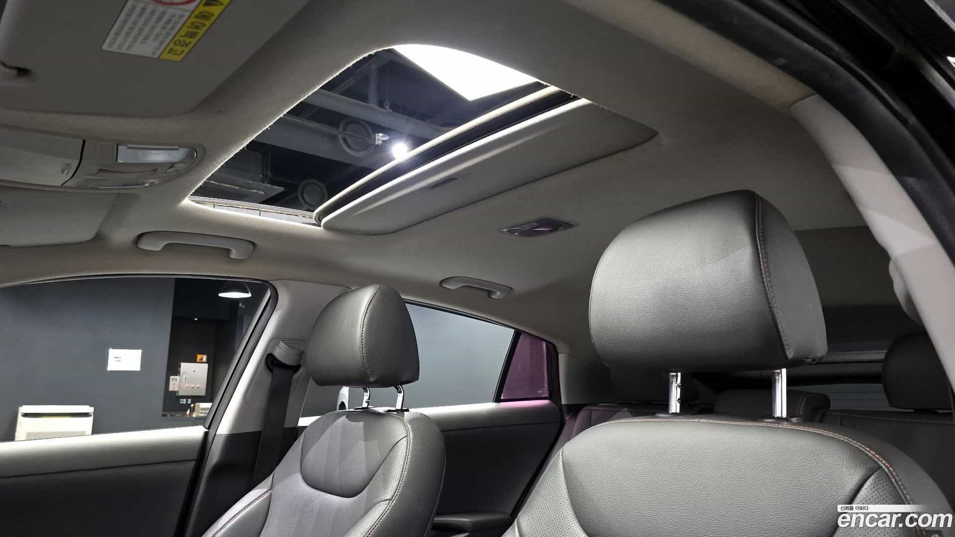 Ioniq Hyundai 2017.11-OPTION-021