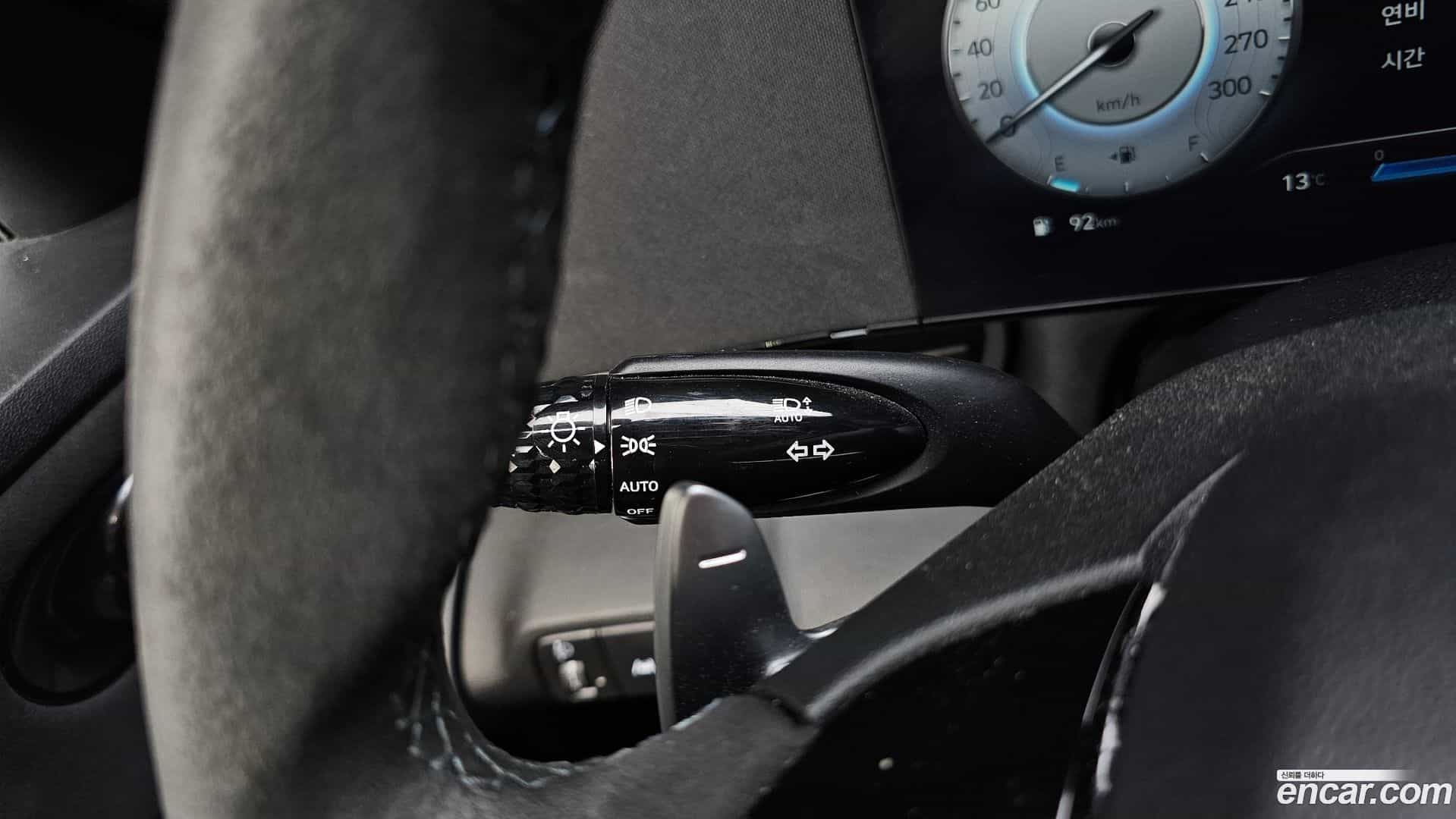 AVANTE Hyundai 2022.11-OPTION-041
