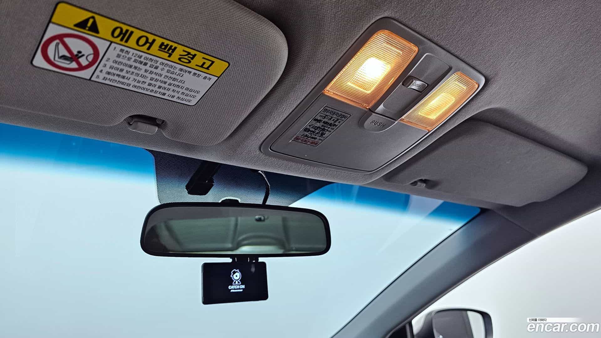 AVANTE Hyundai 2012.10-OPTION-020
