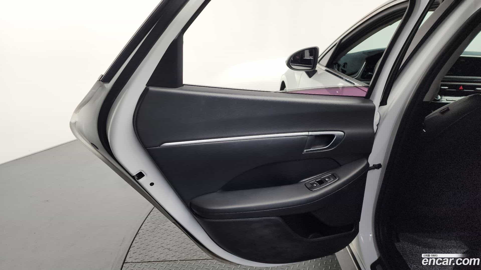 Sonata Hyundai 2020.5-INNER-035