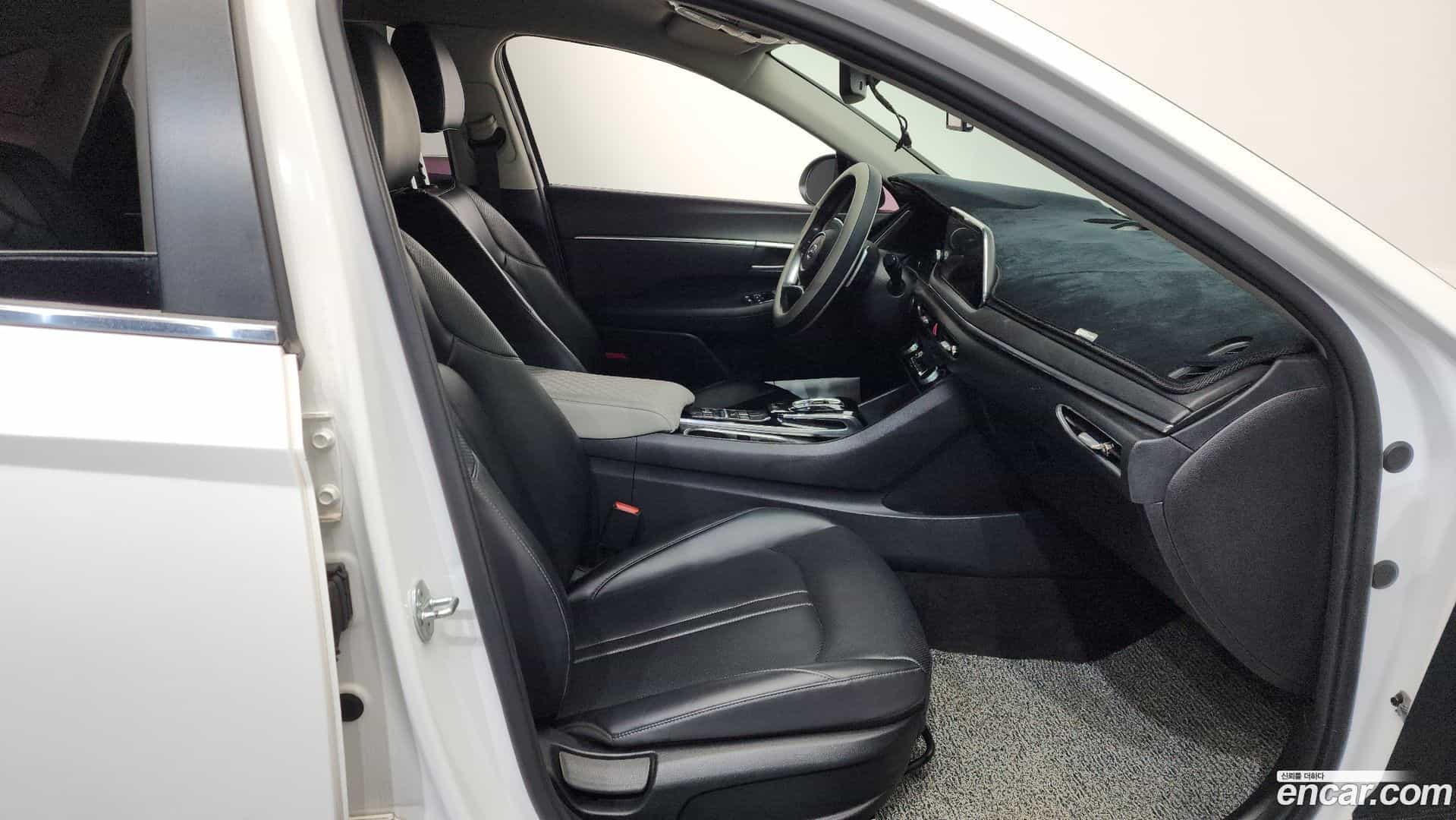 Sonata Hyundai 2020.5-INNER-036