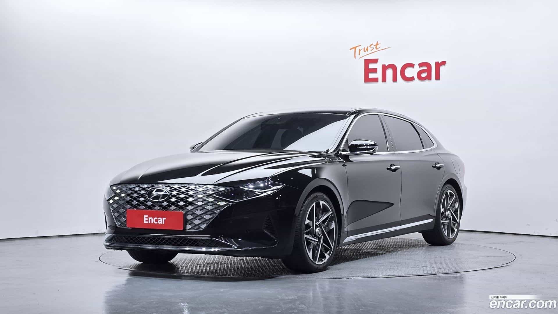 Grandeur Hyundai 2020.2-OUTER-001