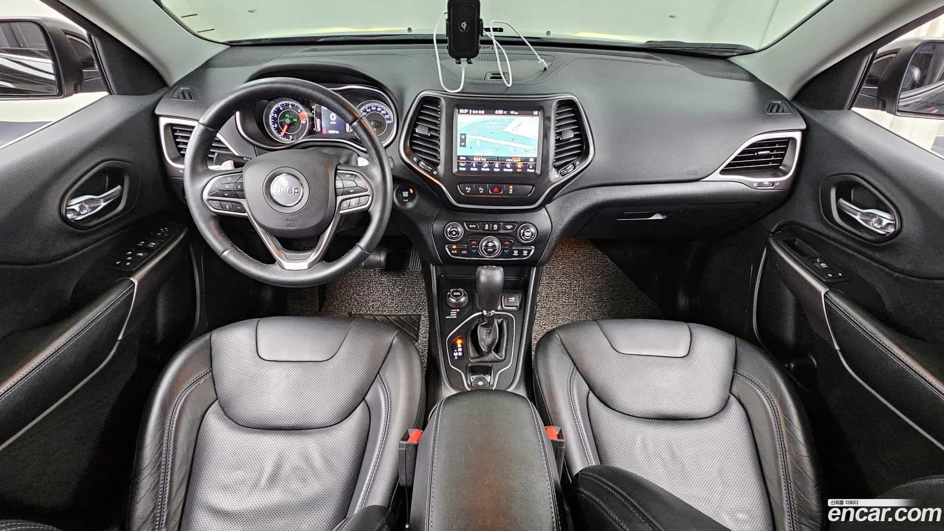 Cherokee Jeep 2019.1-INNER-007
