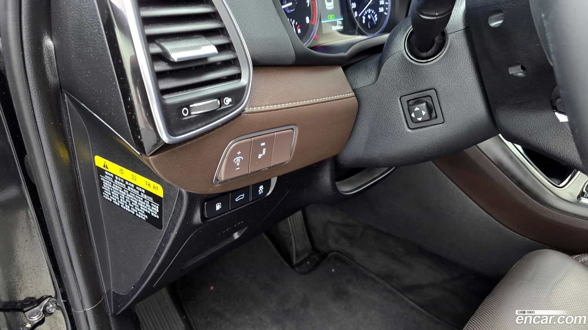 Grandeur Hyundai 2017.4-OPTION-020