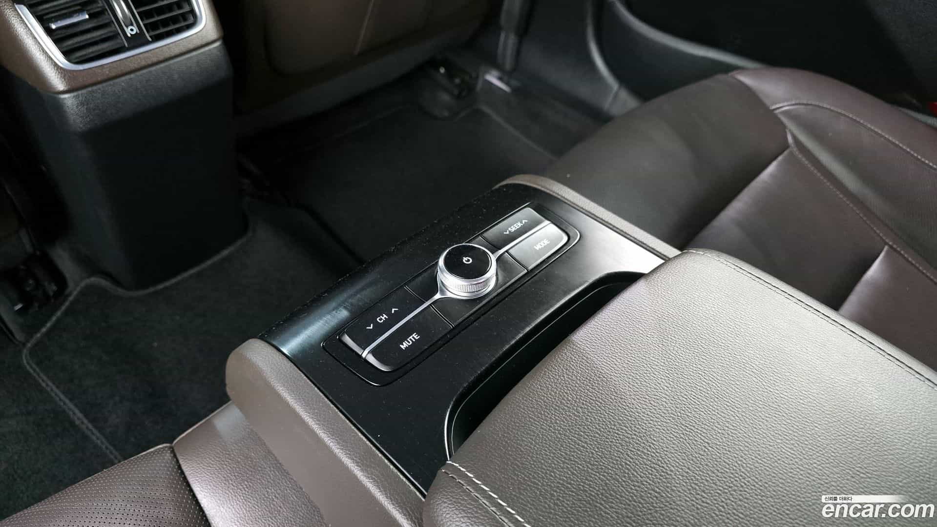 Grandeur Hyundai 2017.4-OPTION-041