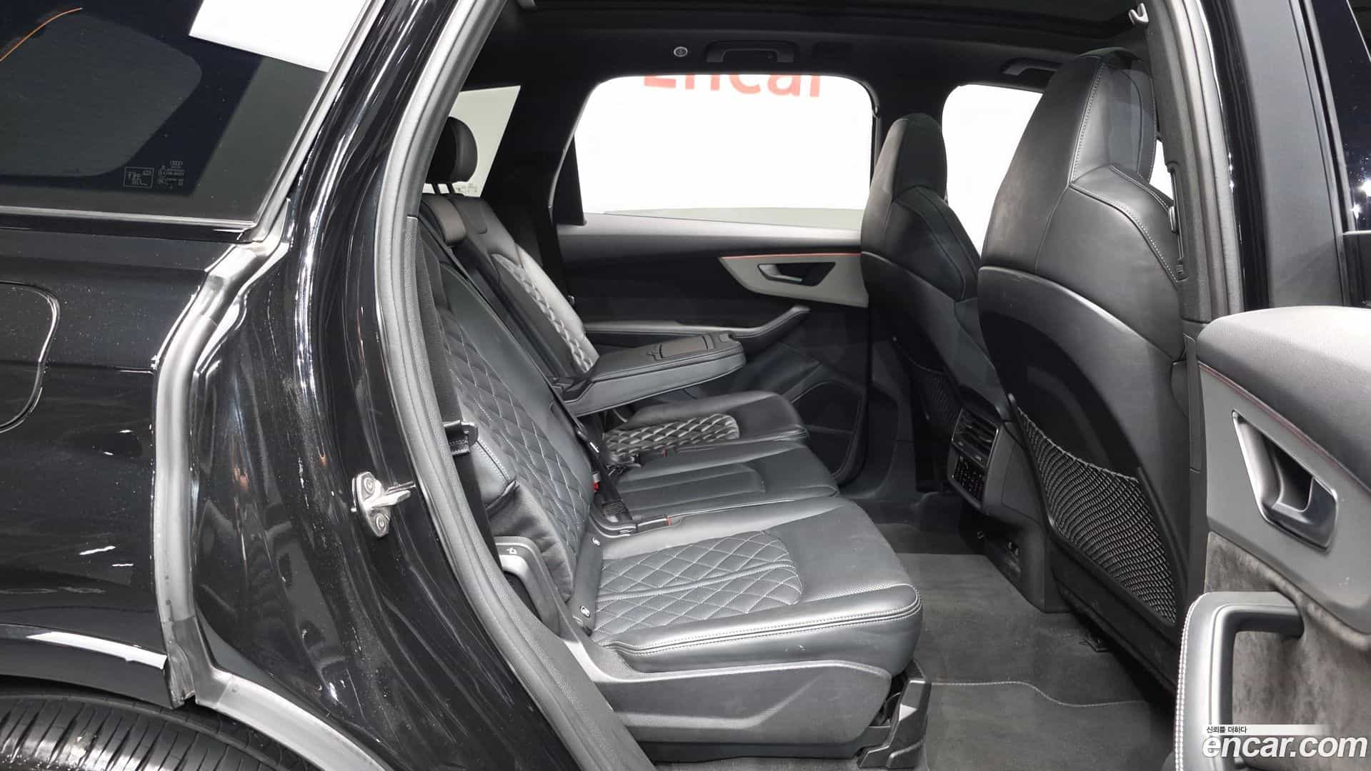 Q7 Audi 2022.10-OPTION-015