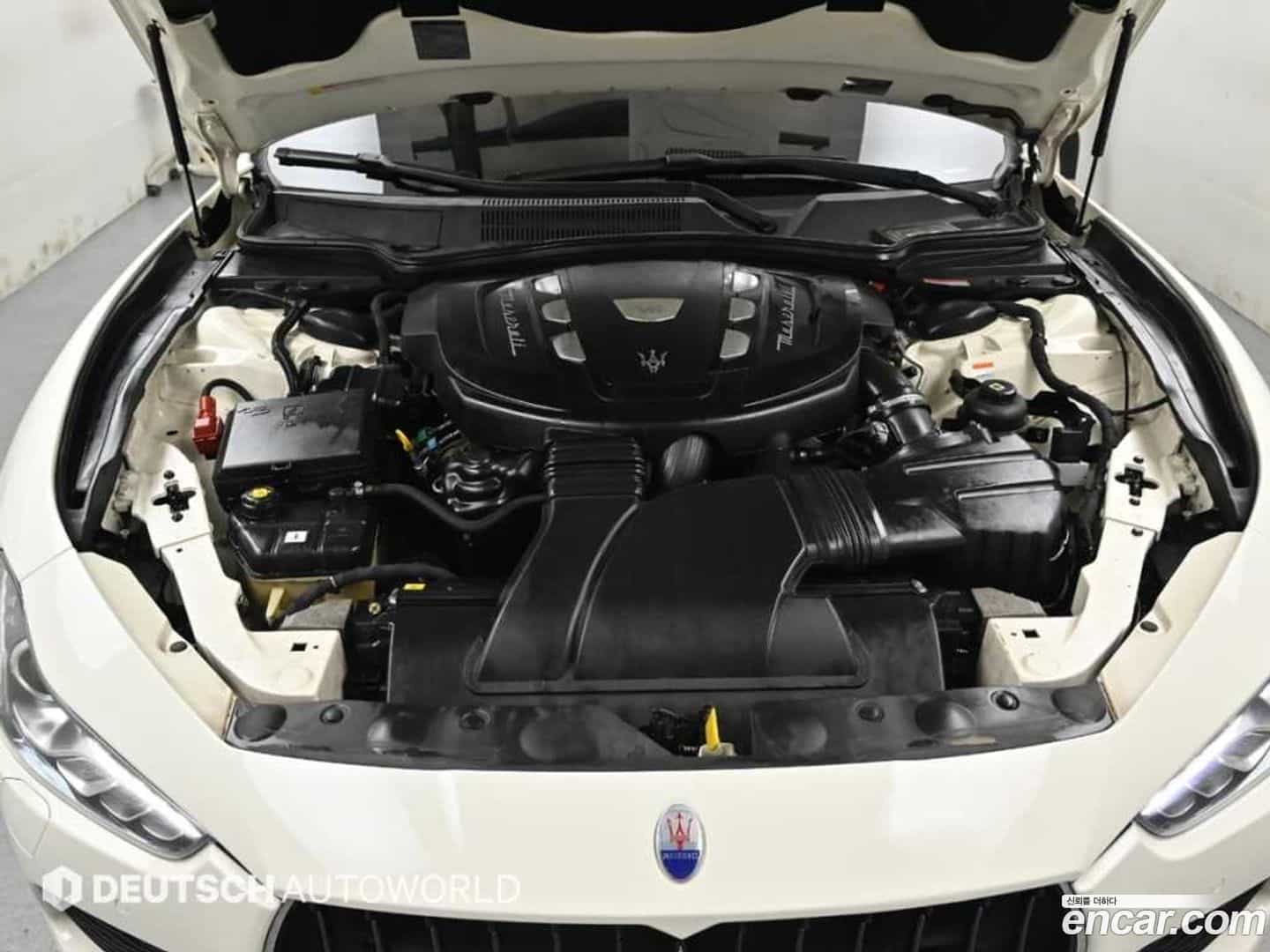 Ghibli Maserati 2015.11-OUTER-006