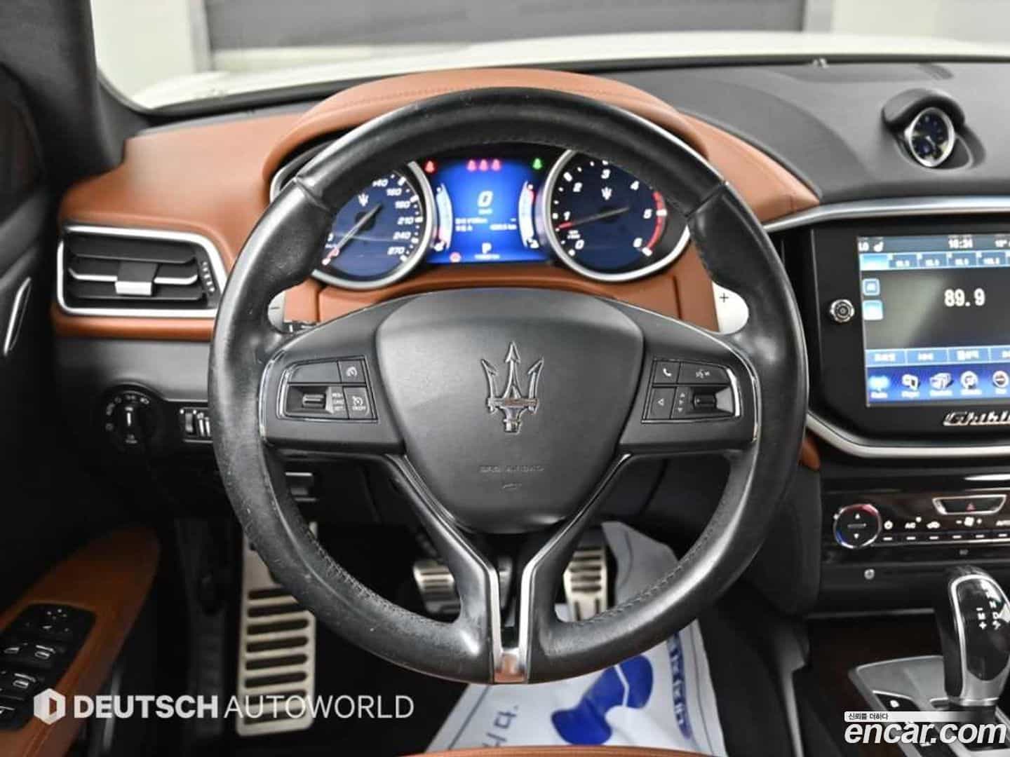Ghibli Maserati 2015.11-OPTION-017