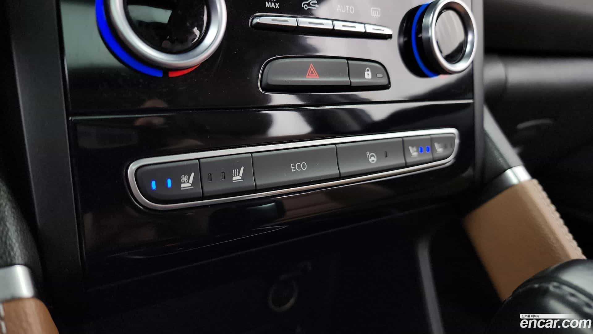 QM6 Renault Korea 2021.6-INNER-036