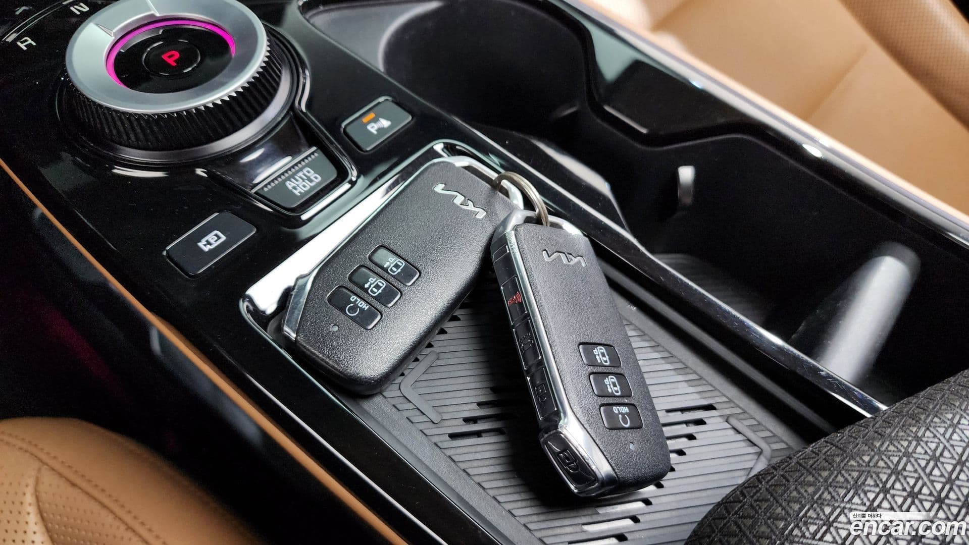 Main__Slider__Photo:EV6 Kia 2021.7-15