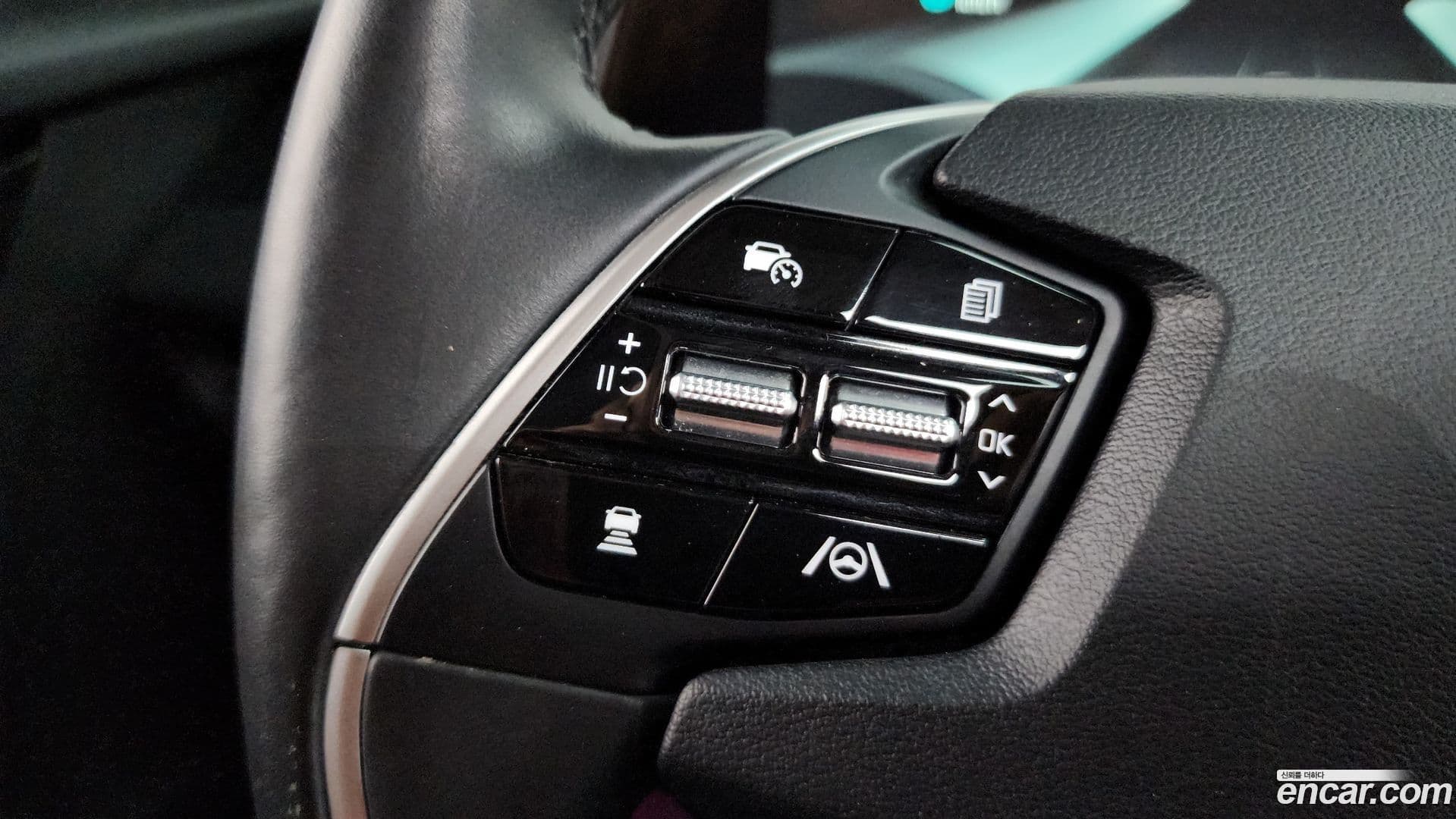 Main__Slider__Photo:EV6 Kia 2021.7-17
