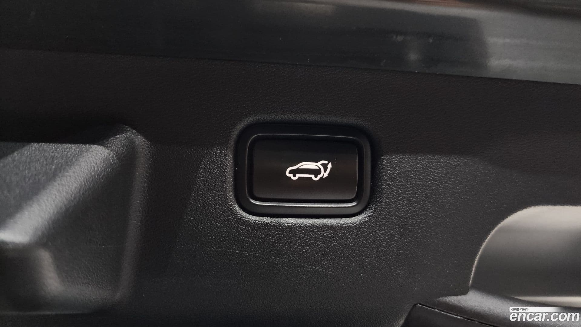 Main__Slider__Photo:EV6 Kia 2021.7-26