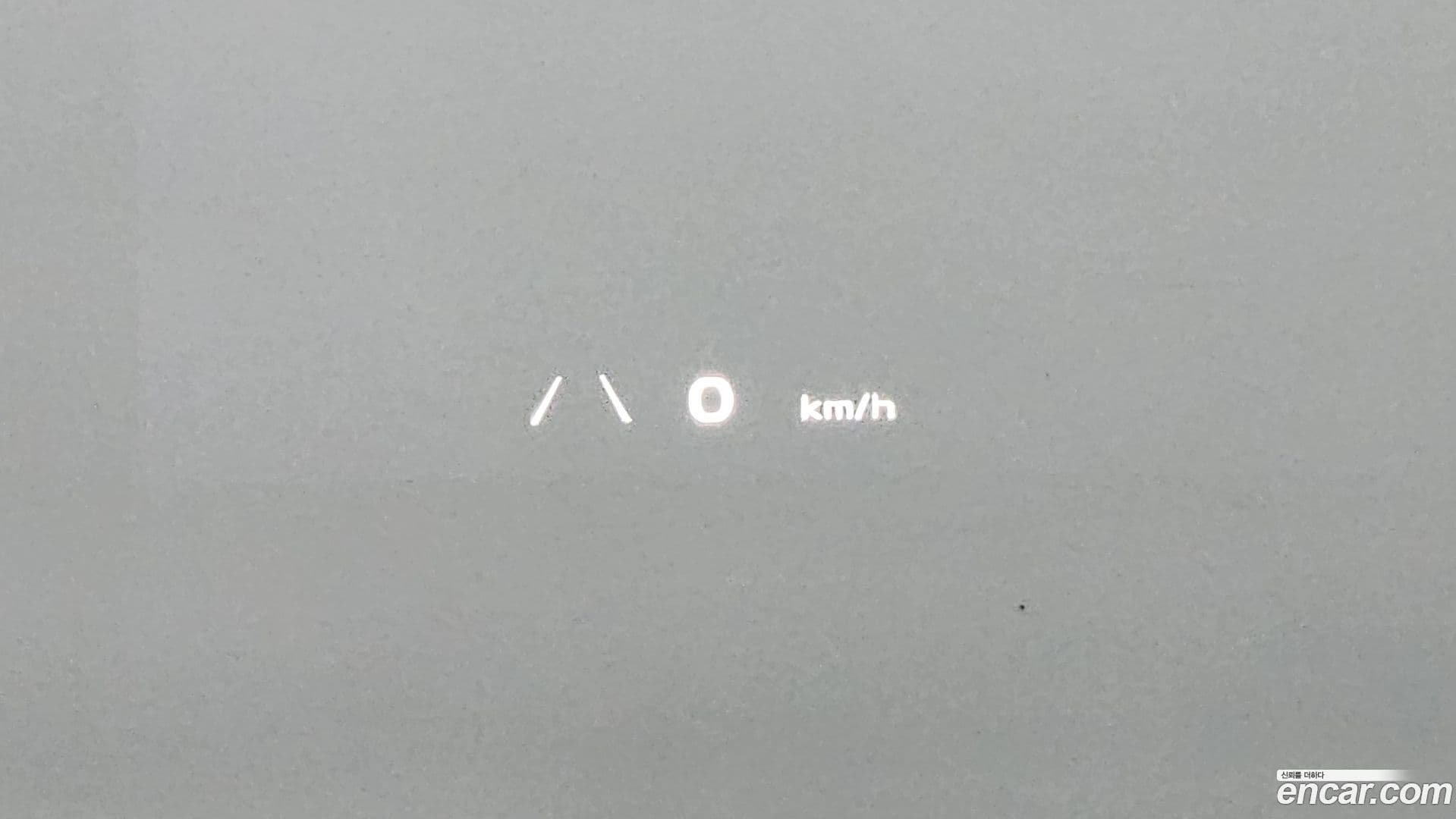 Main__Slider__Photo:EV6 Kia 2021.7-30