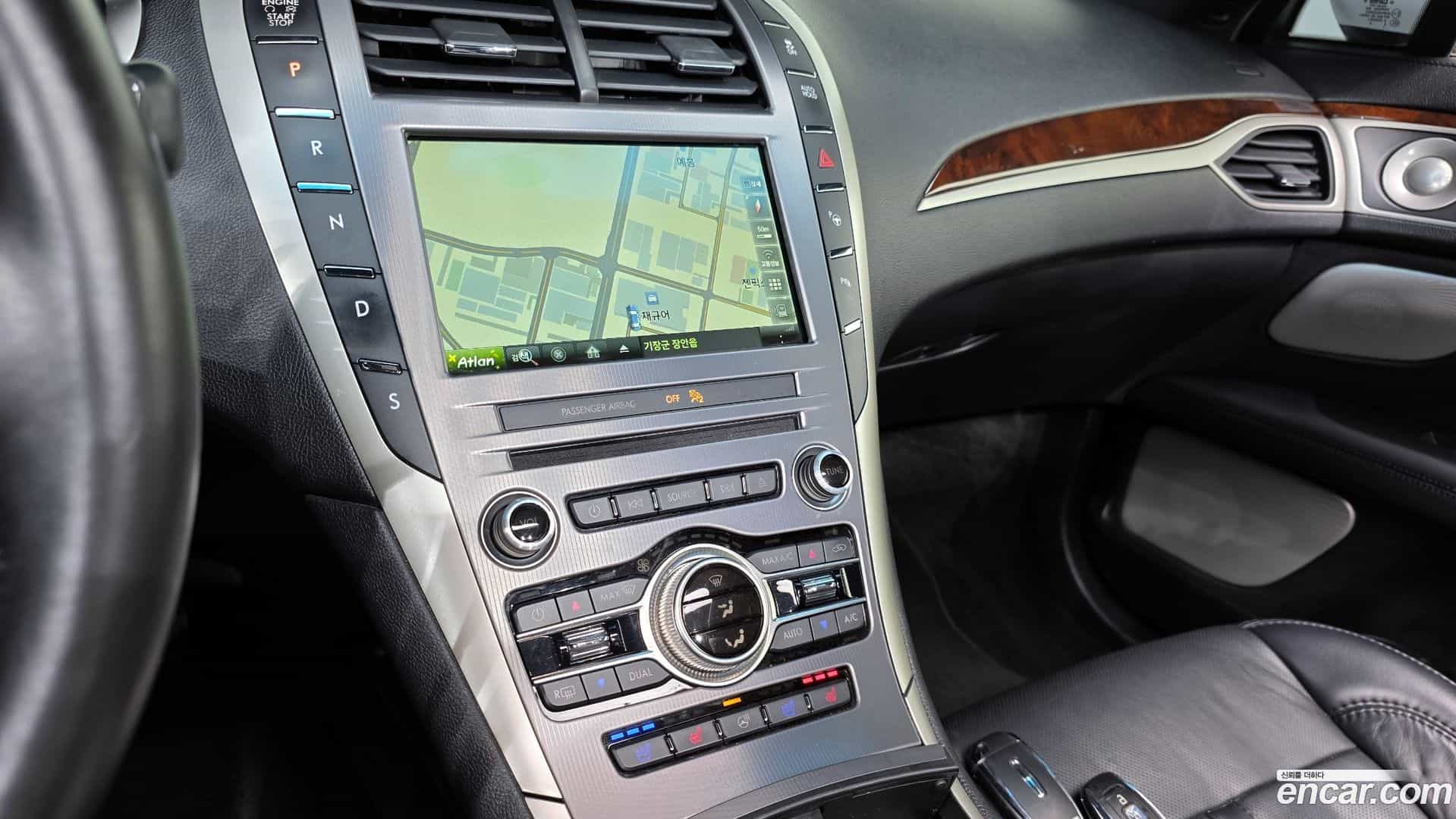 MKZ Lincoln 2018.9-OPTION-019