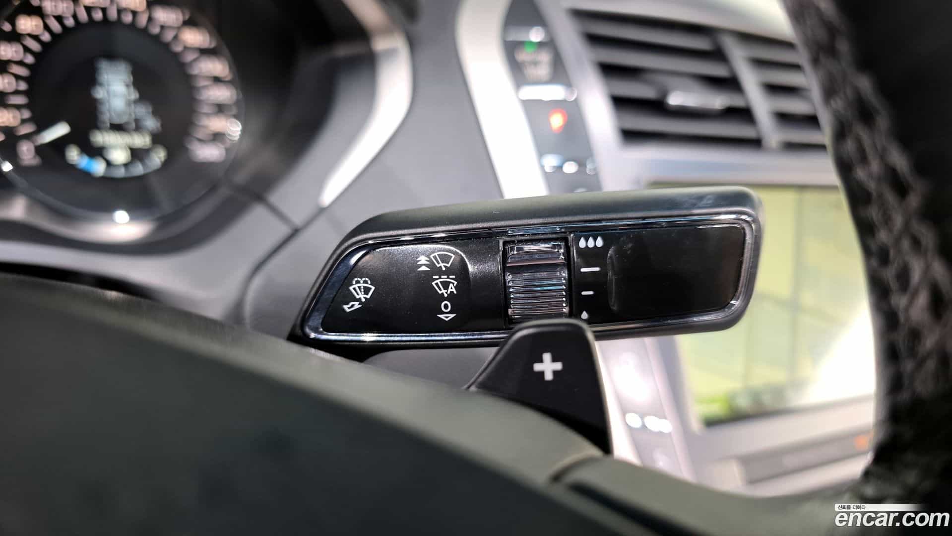 MKZ Lincoln 2018.9-OPTION-040