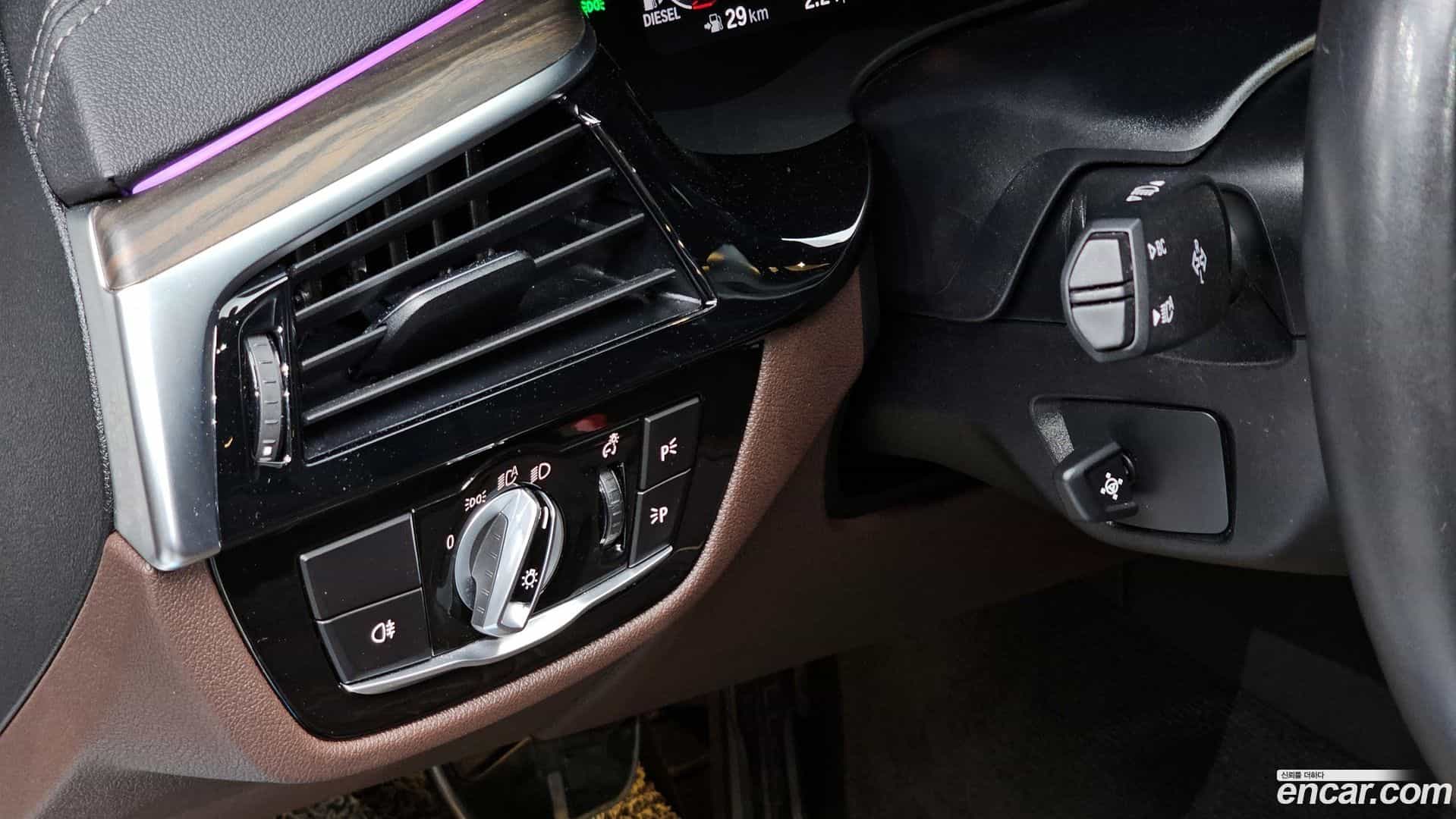 5-Series BMW 2021.4-OPTION-018