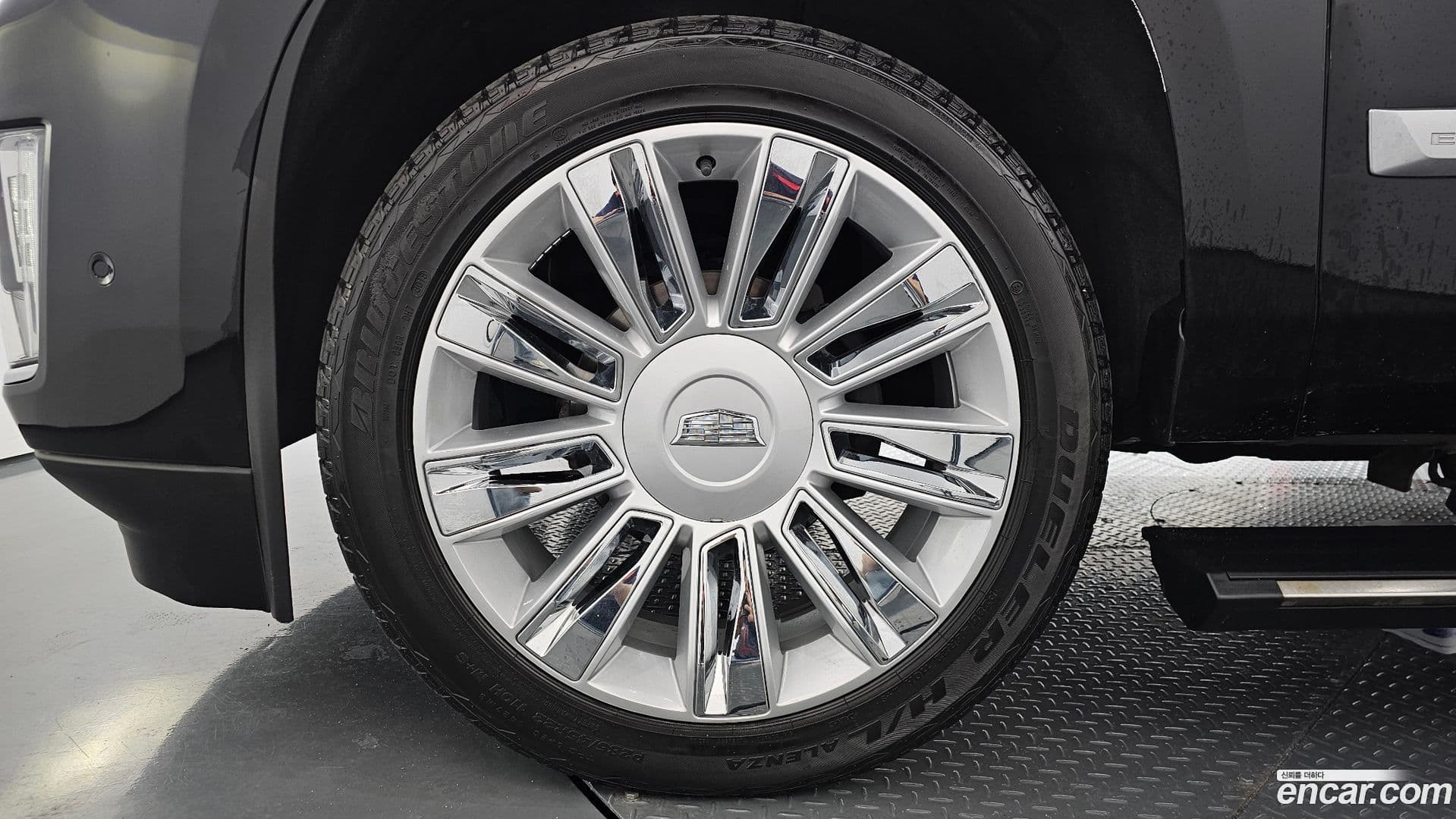 Main__Slider__Photo:Escalade Cadillac 2020.2-4