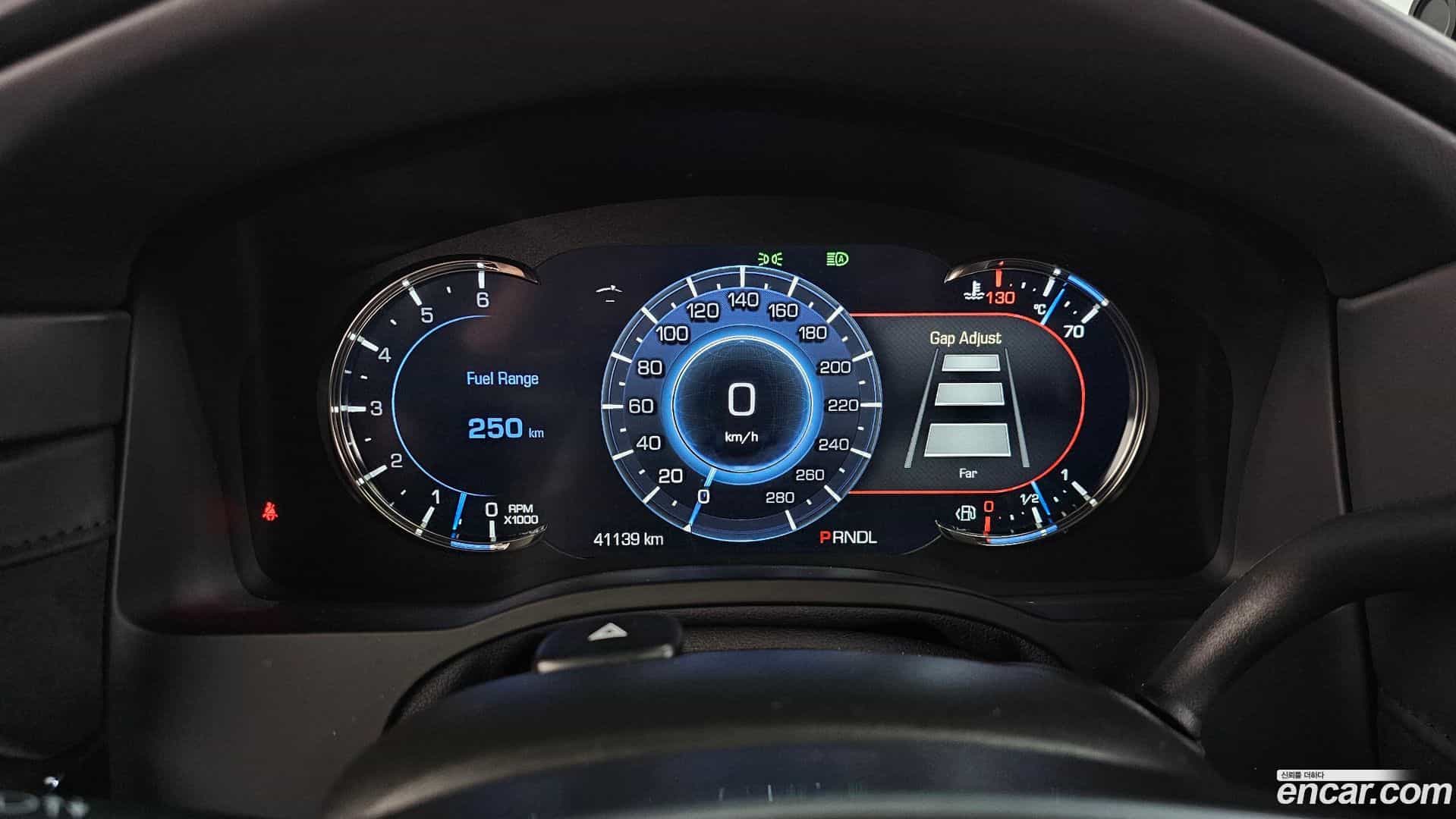 Escalade Cadillac 2020.2-INNER-008