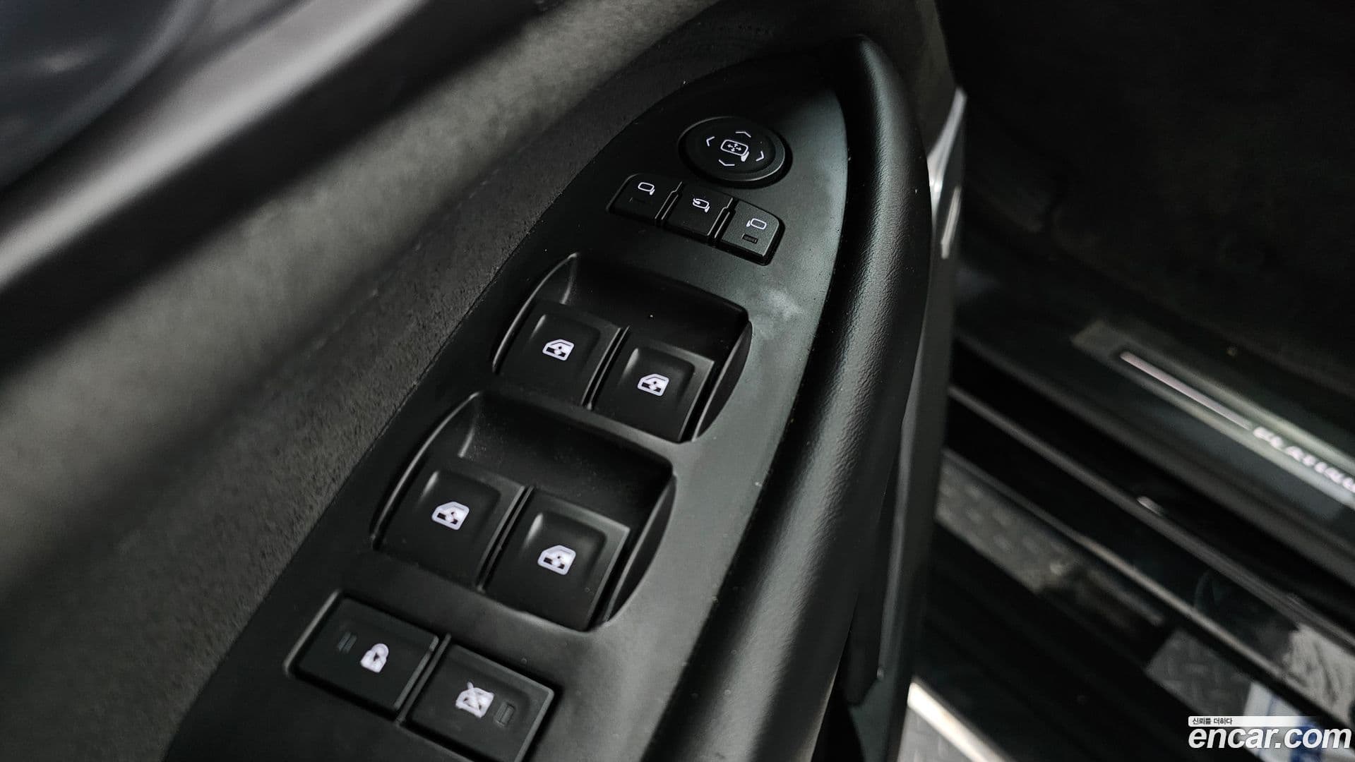 Main__Slider__Photo:Escalade Cadillac 2020.2-36