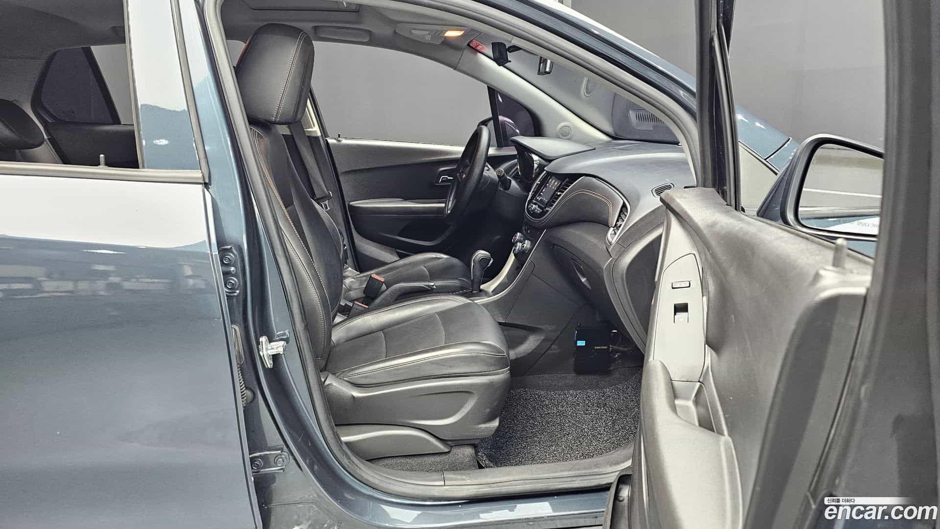 Trax Chevrolet 2020.3-OPTION-015