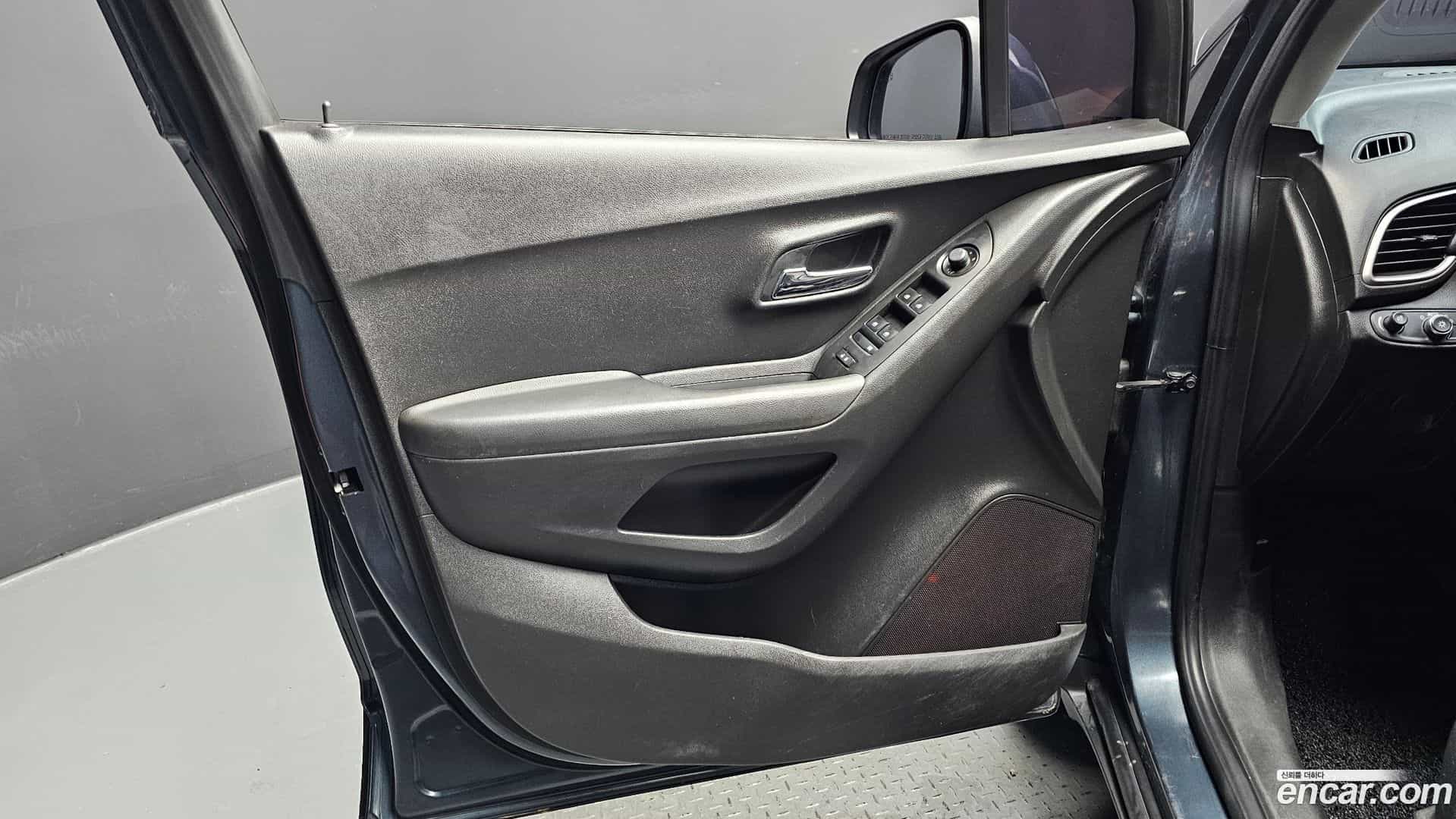 Trax Chevrolet 2020.3-INNER-034