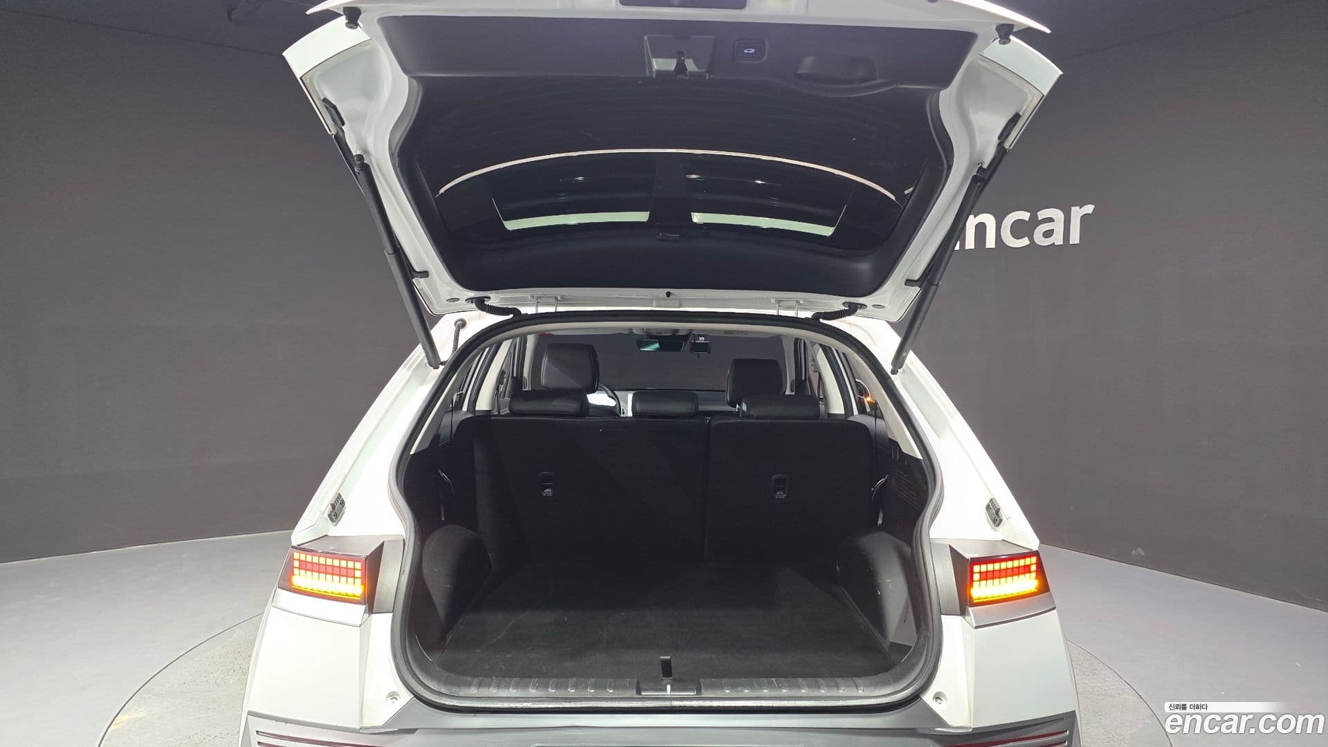 Main__Slider__Photo:Ioniq5 Hyundai 2022.6-19