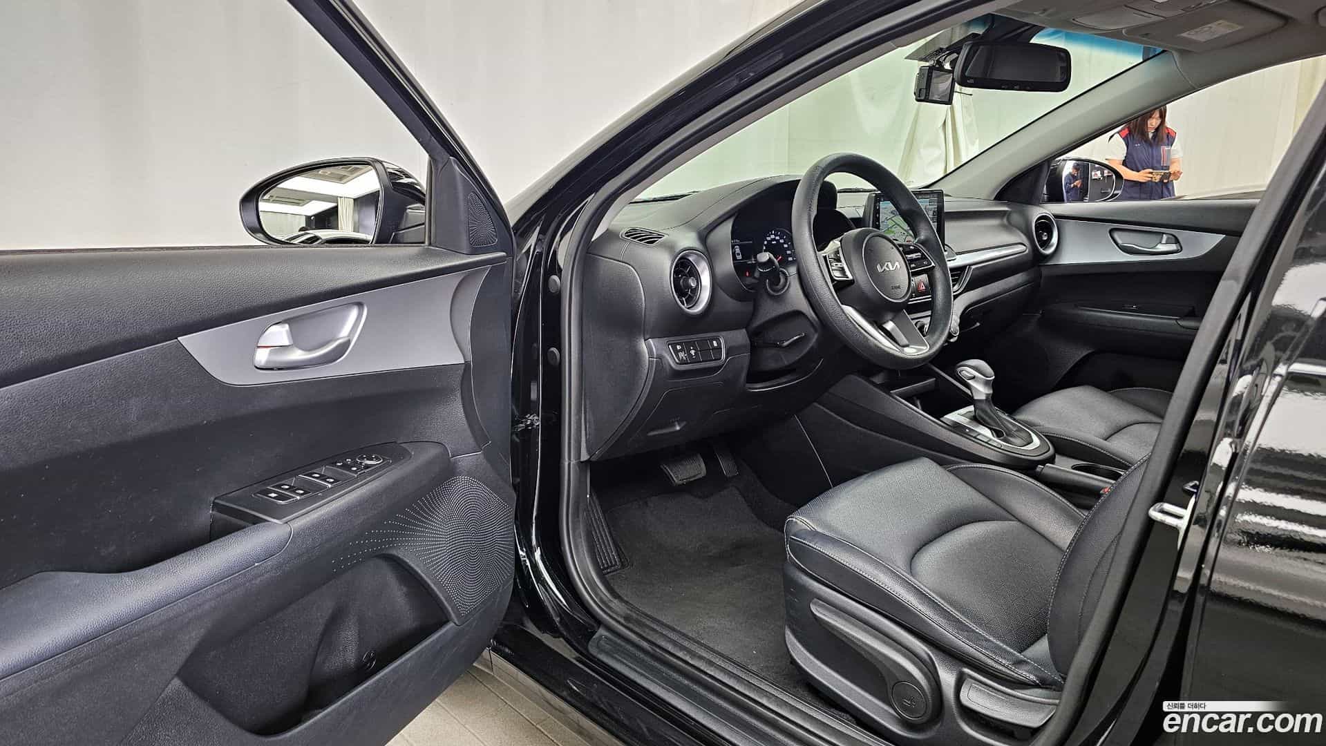 K3 Kia 2022.2-INNER-010