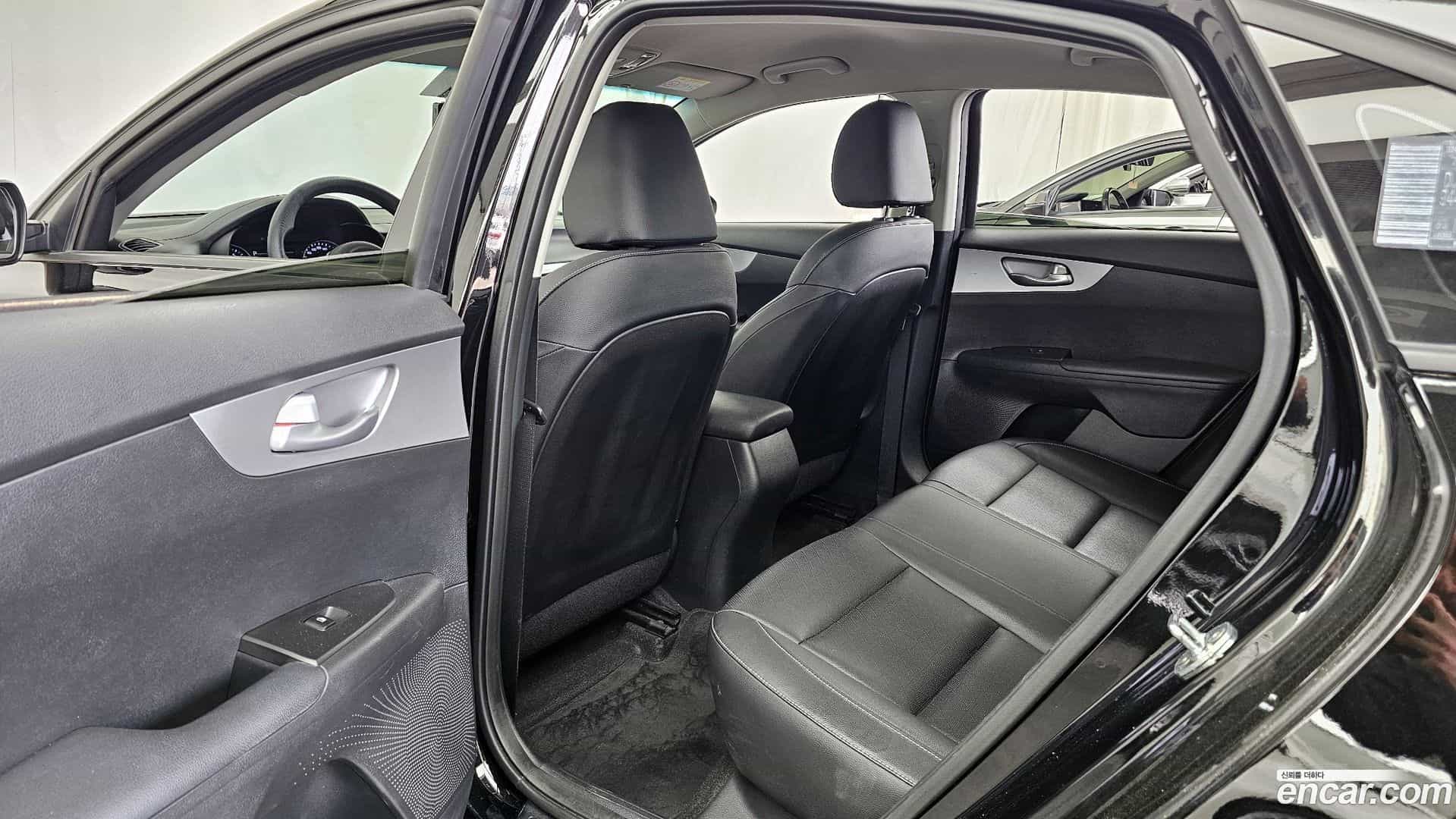 K3 Kia 2022.2-INNER-036