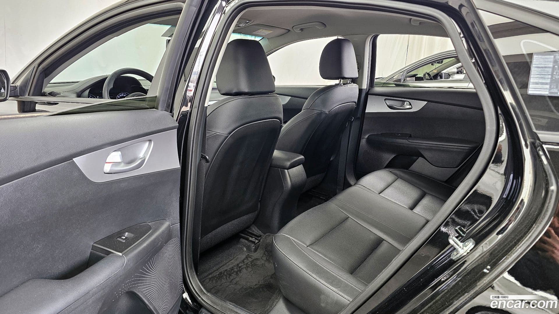 Main__Slider__Photo:K3 Kia 2022.2-25