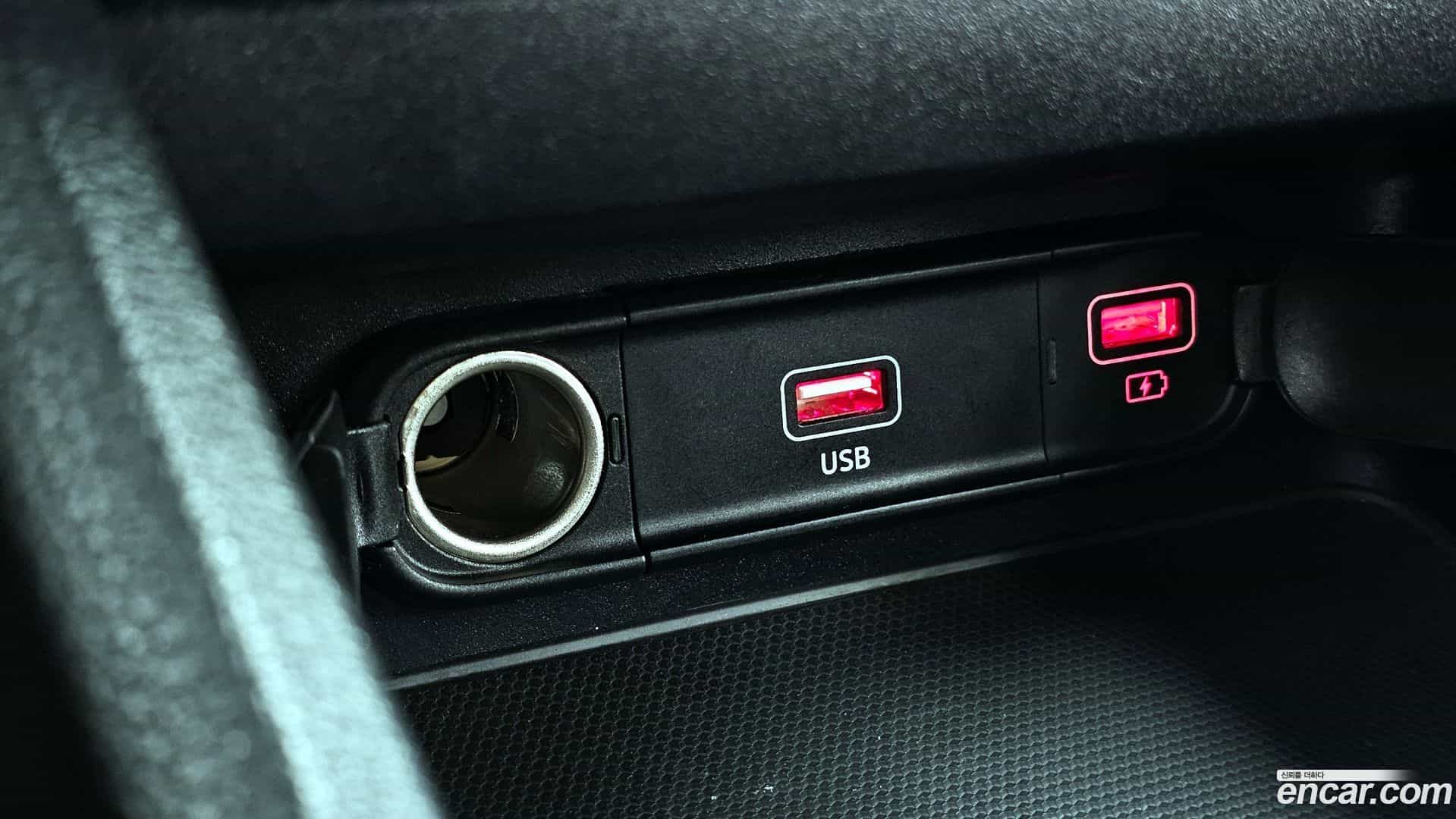 K3 Kia 2022.2-OPTION-041
