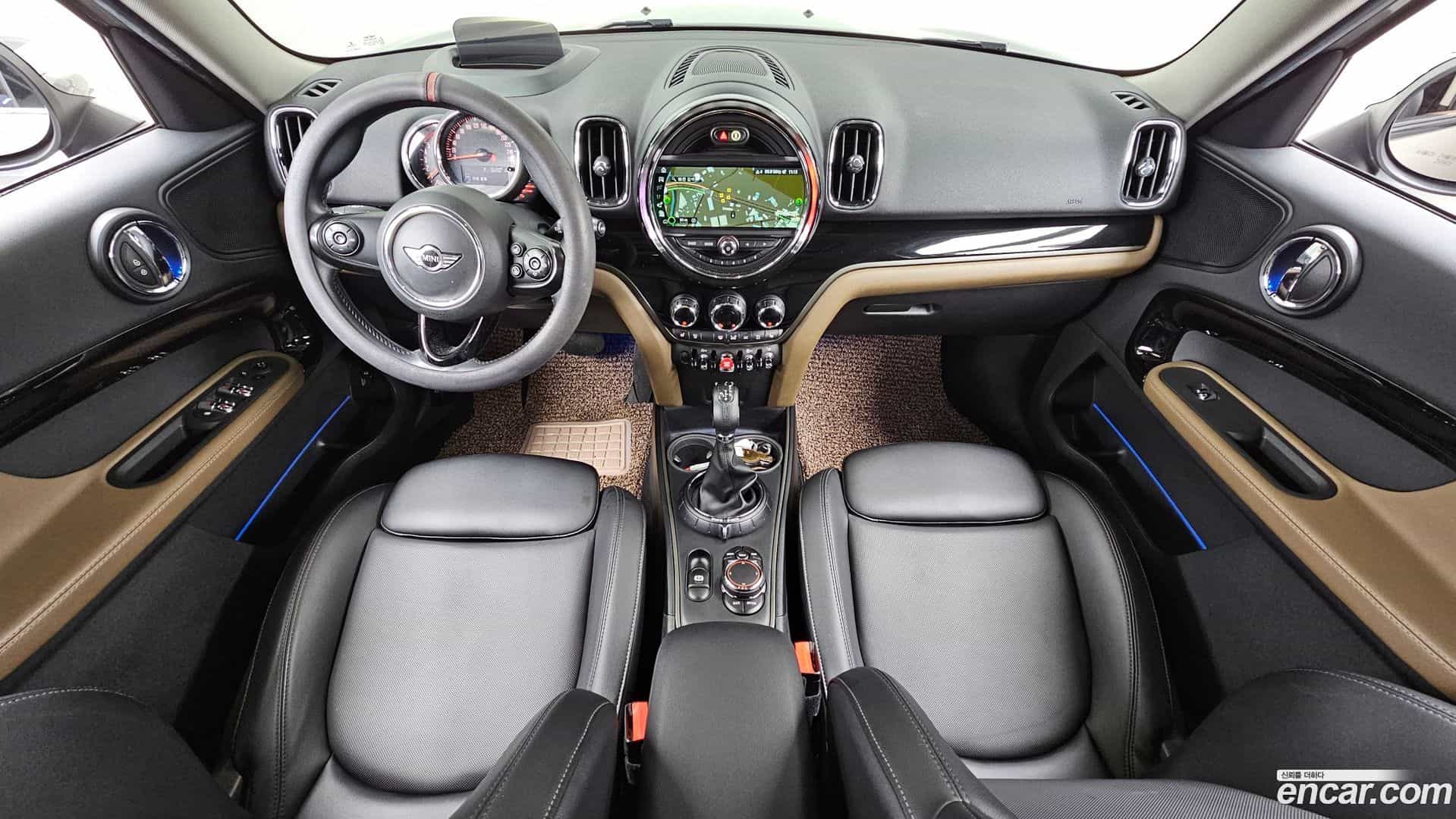 Countryman Mini 2017.7-INNER-007