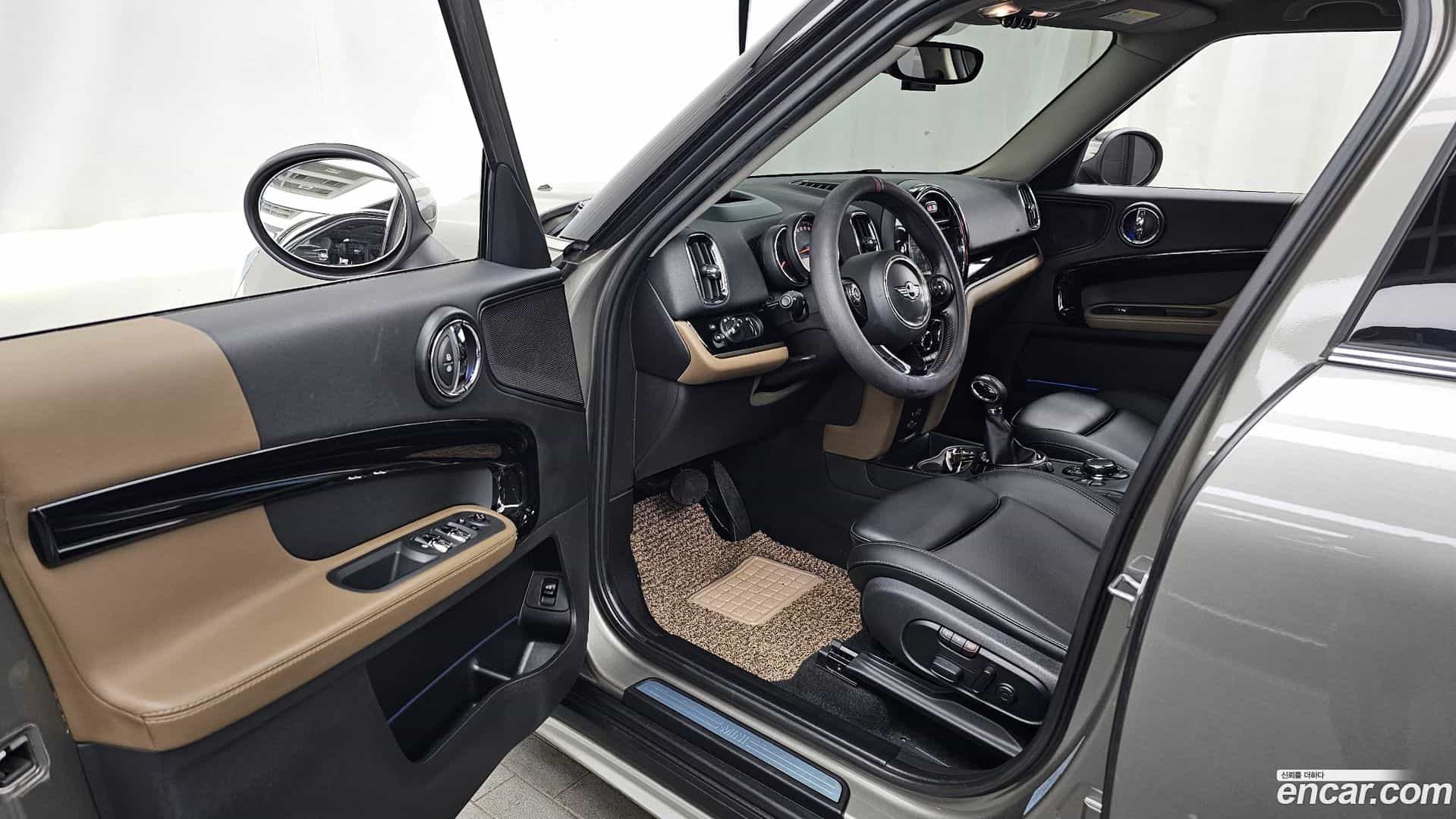 Countryman Mini 2017.7-INNER-010
