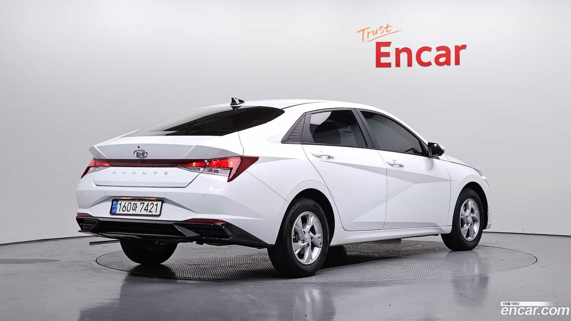 AVANTE Hyundai 2021.1-OUTER-002