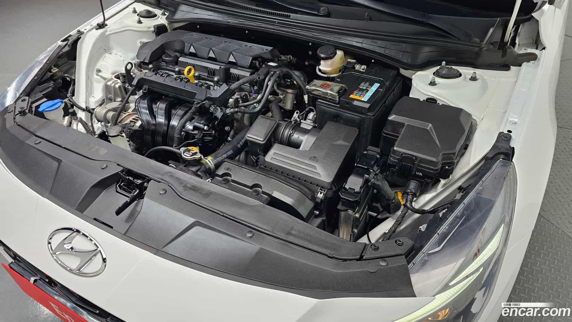 AVANTE Hyundai 2021.1-OUTER-006