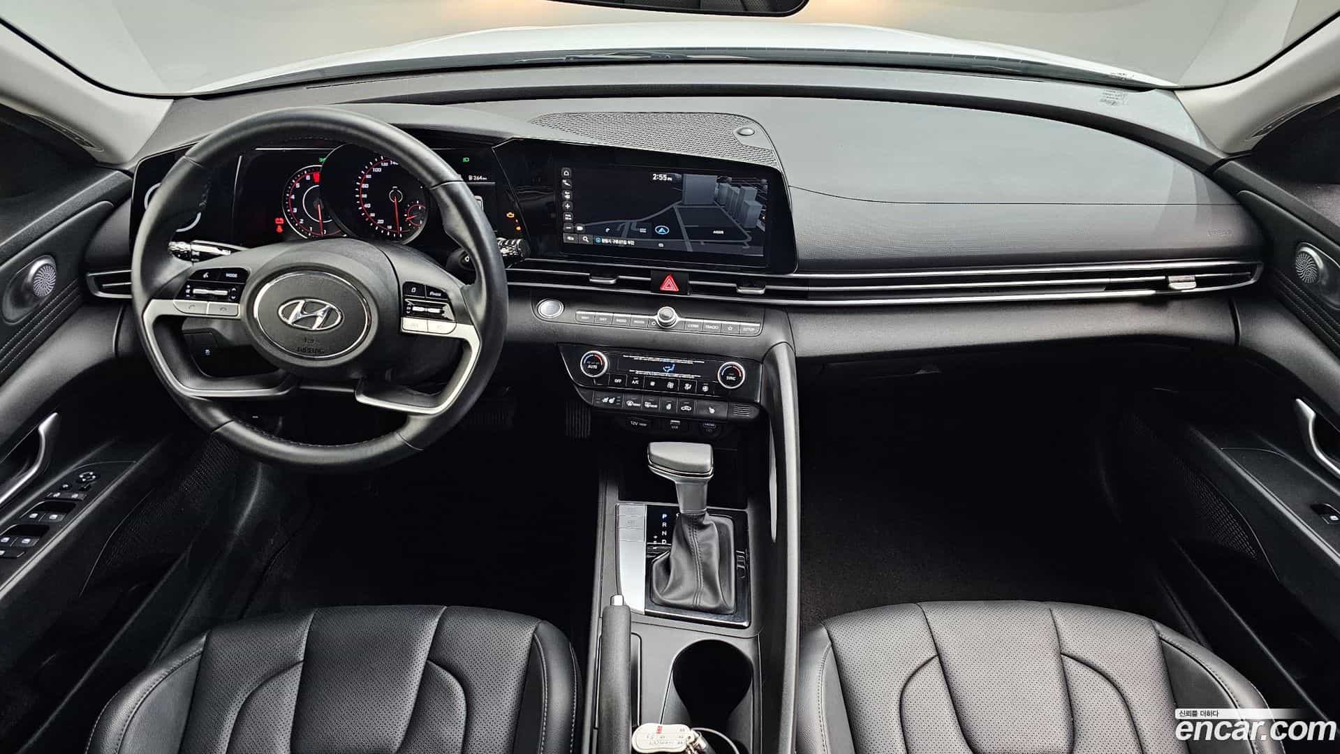 AVANTE Hyundai 2021.1-INNER-007