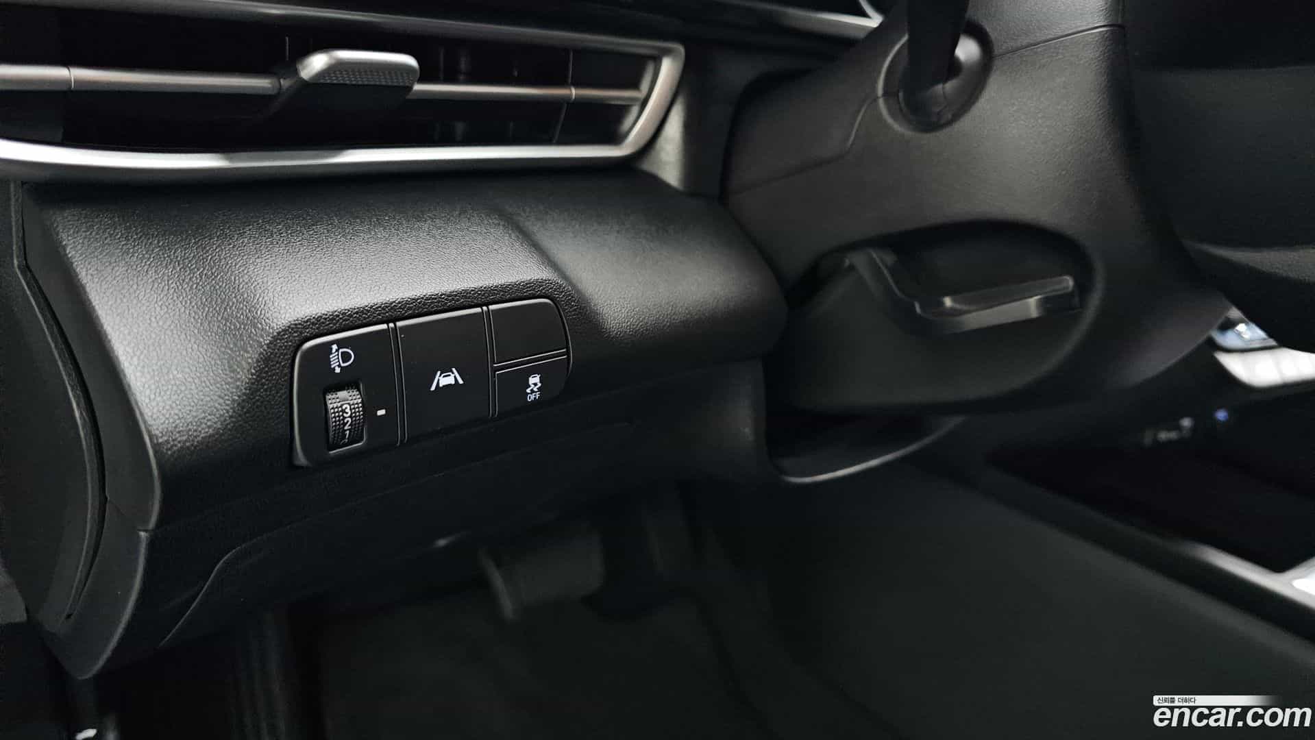 AVANTE Hyundai 2021.1-OPTION-017