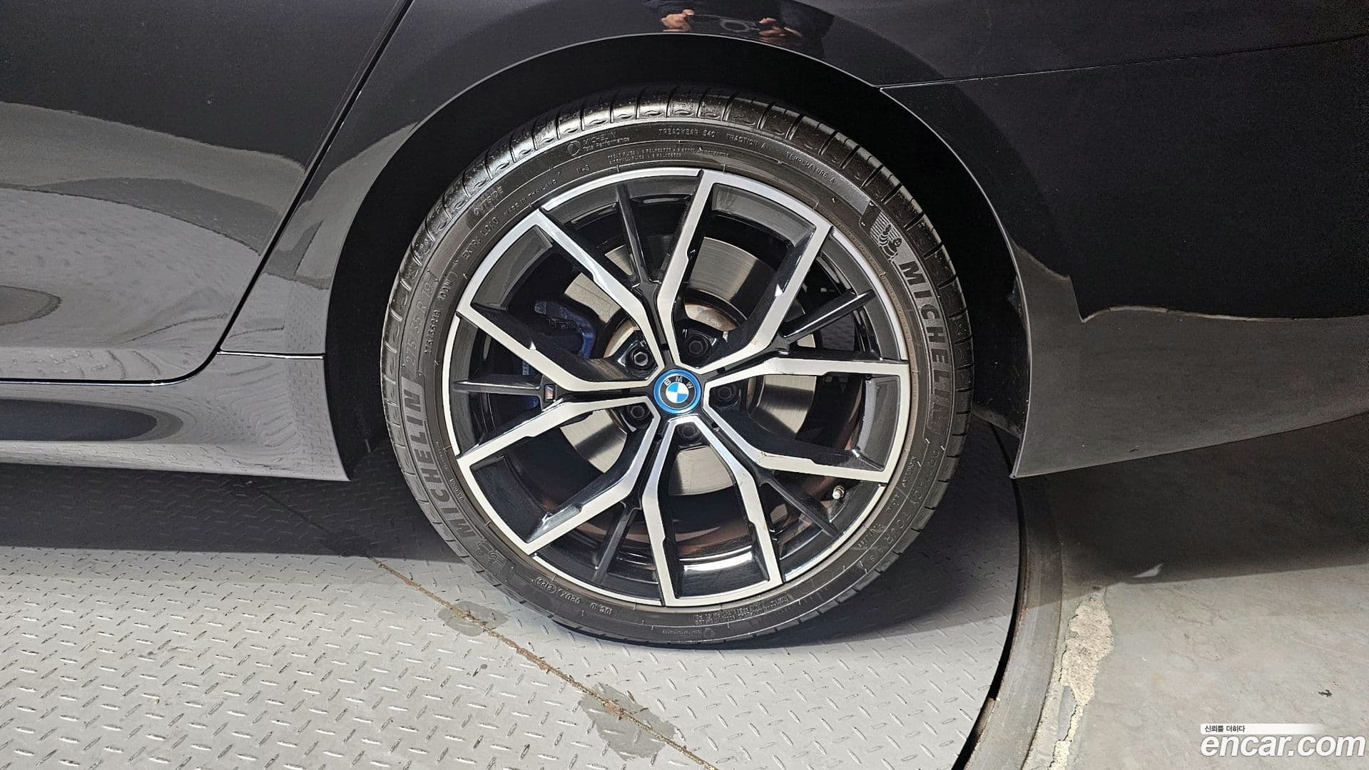 Main__Slider__Photo:5-Series BMW 2023.7-20