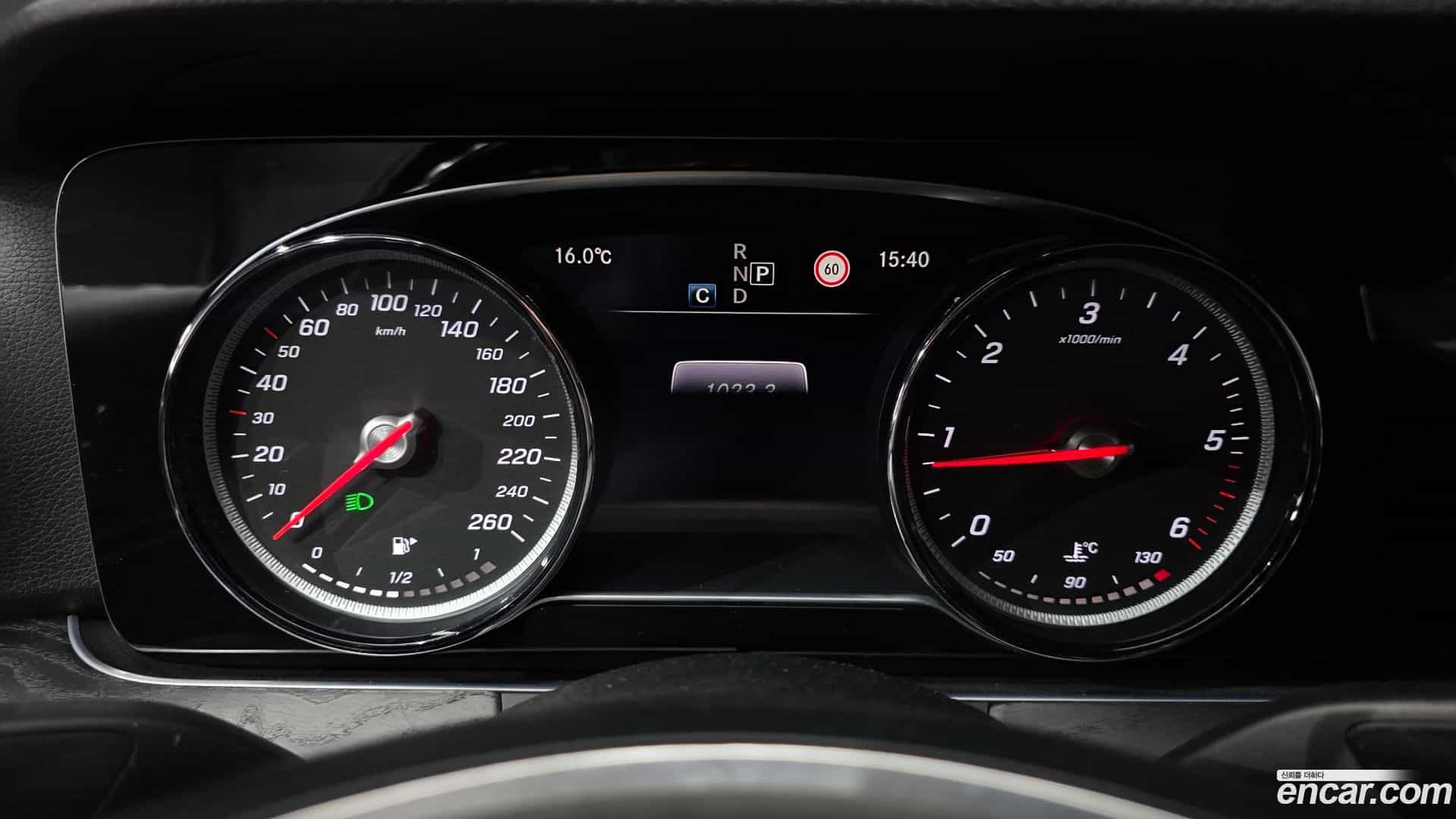 E-Class Mercedes-Benz 2017.3-INNER-008