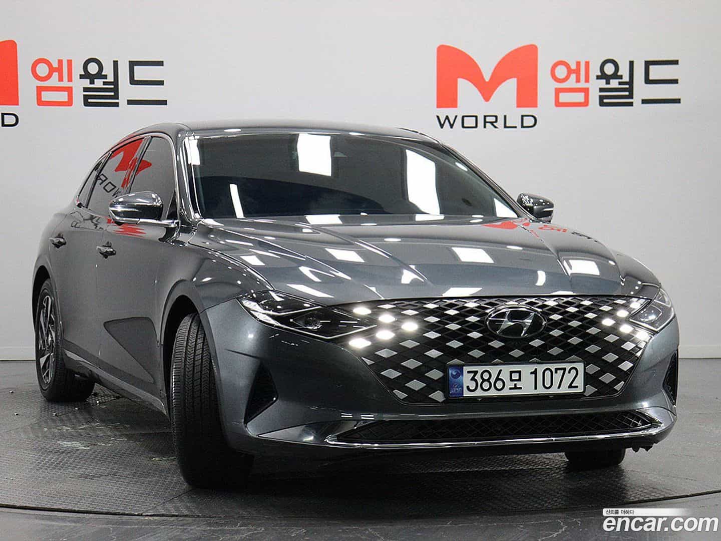 Grandeur Hyundai 2022.3-OUTER-002