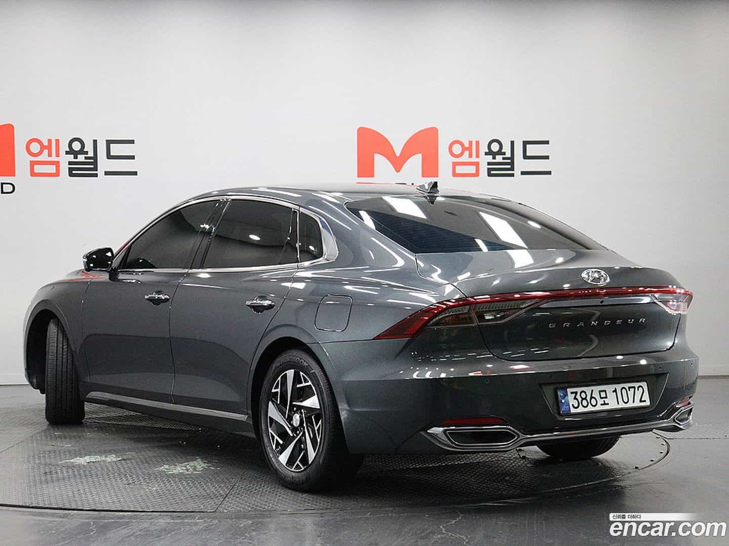Grandeur Hyundai 2022.3-OUTER-004