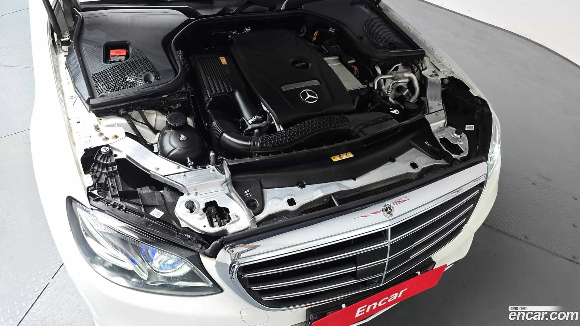 E-Class Mercedes-Benz 2020.9-OUTER-006