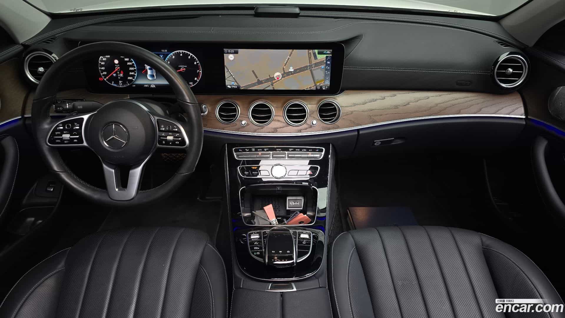 E-Class Mercedes-Benz 2020.9-INNER-007