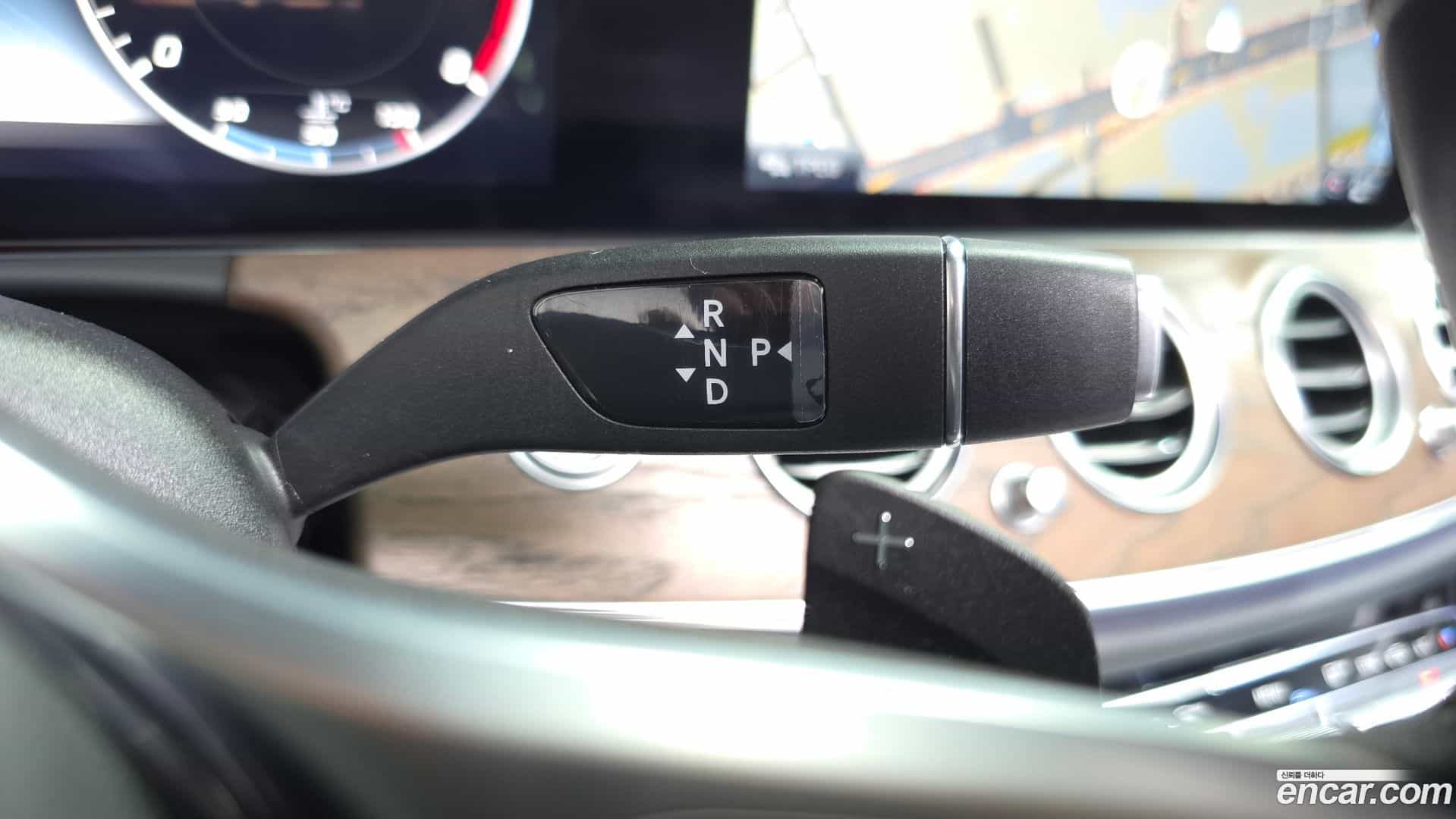 E-Class Mercedes-Benz 2020.9-INNER-009