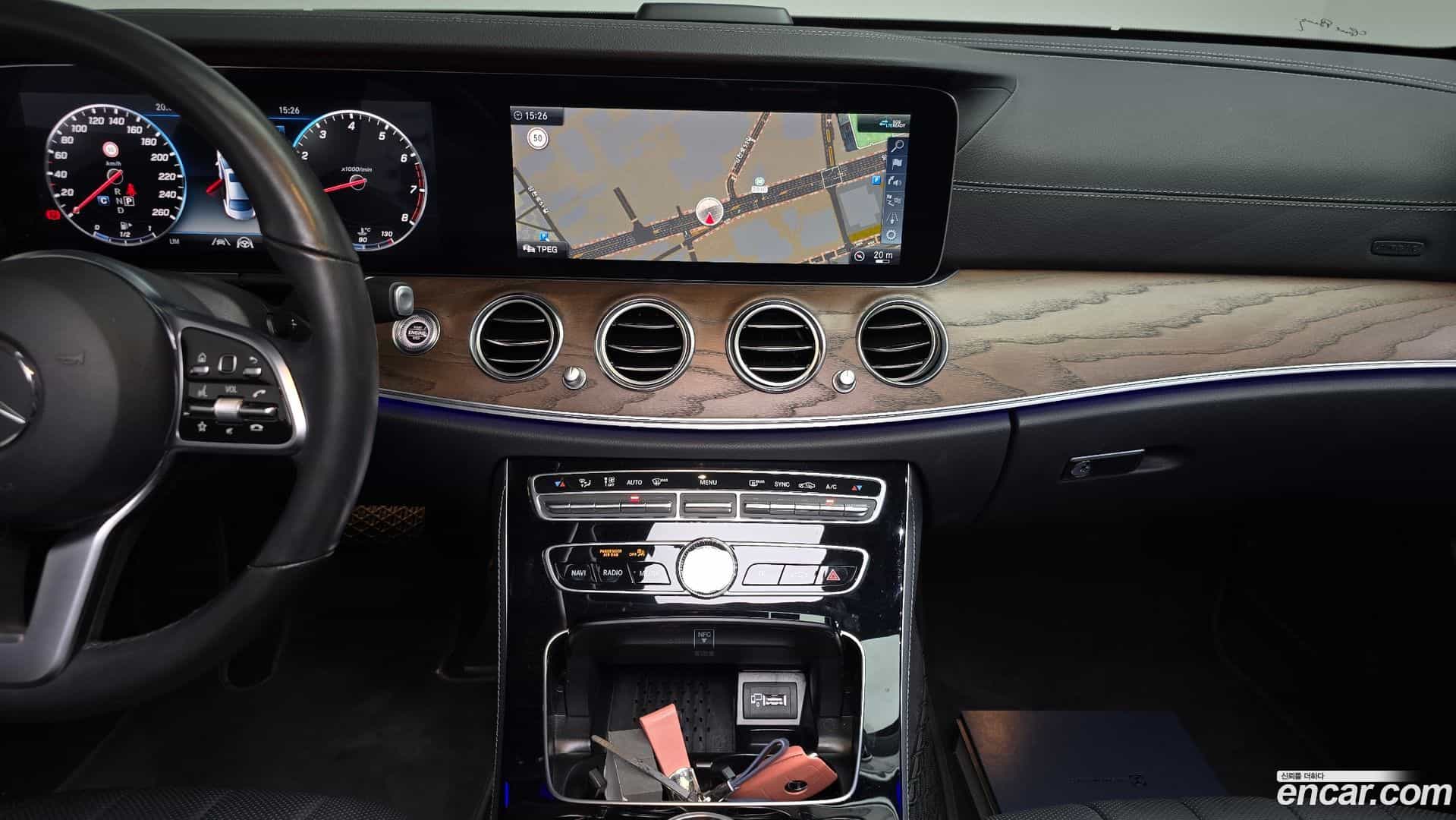 E-Class Mercedes-Benz 2020.9-OPTION-018