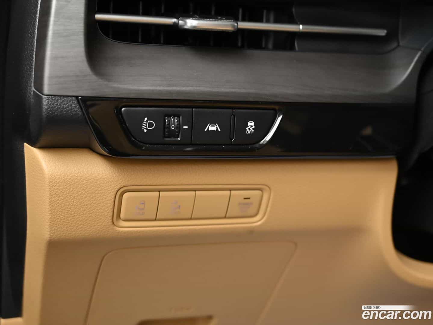 Canival Kia 2022.3-OPTION-023
