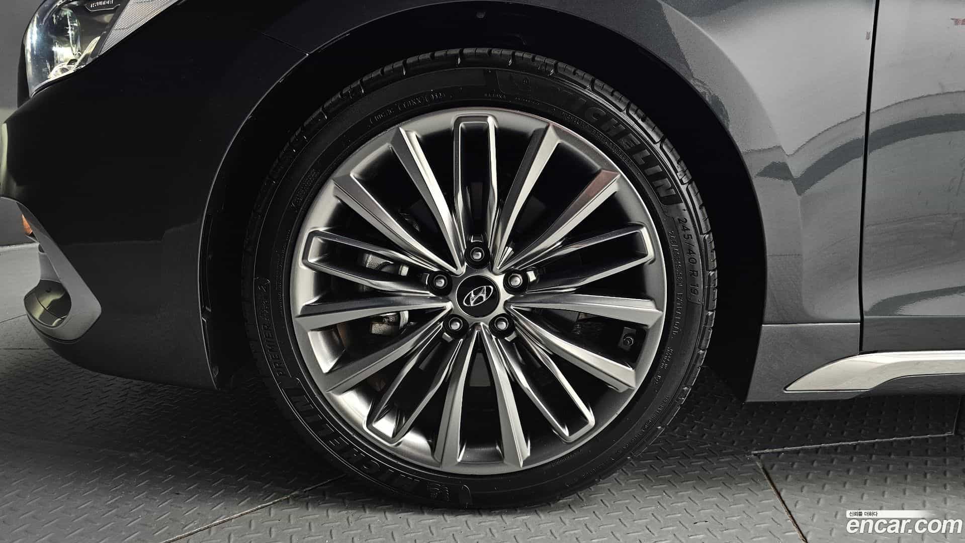 Grandeur Hyundai 2019.5-OUTER-005