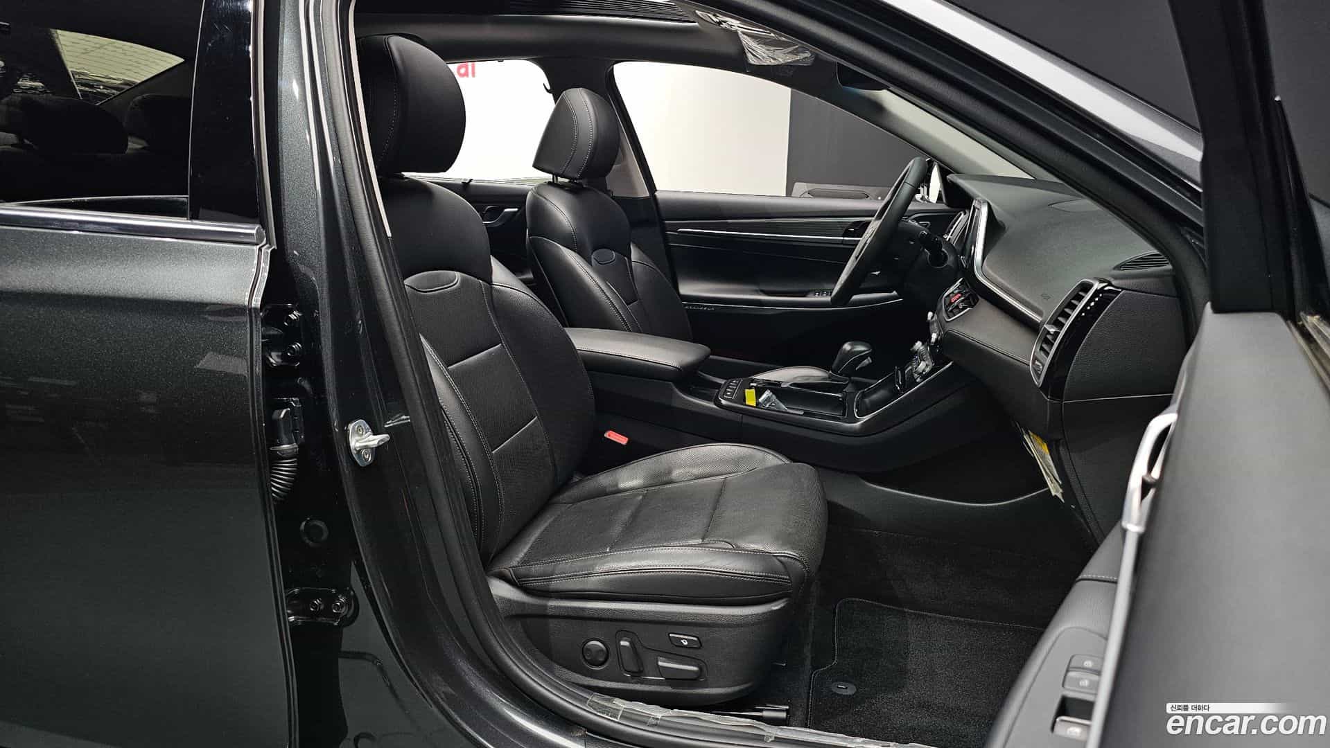Grandeur Hyundai 2019.5-INNER-010