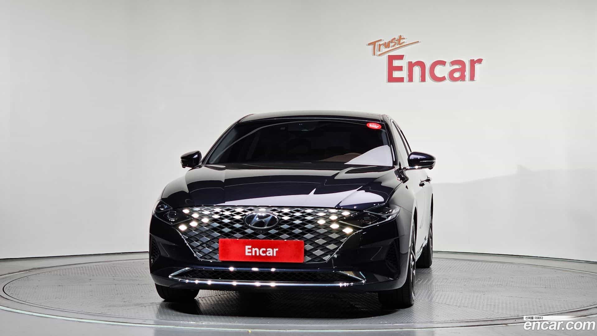Grandeur Hyundai 2021.2-OUTER-003